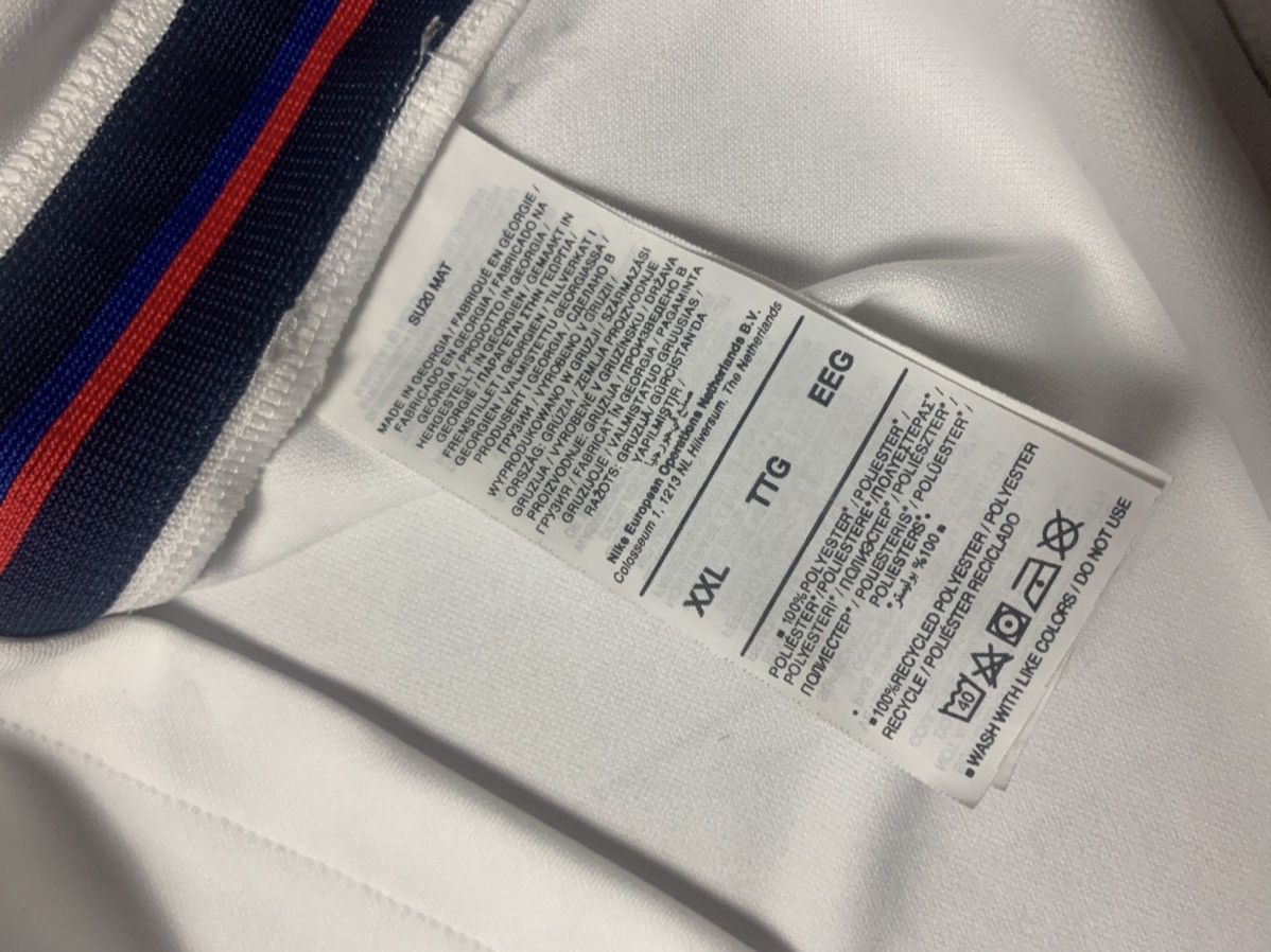 Nike England Soccer jersey Nike logo size XXL Size US XXL / EU 58 / 5 - 6 Thumbnail