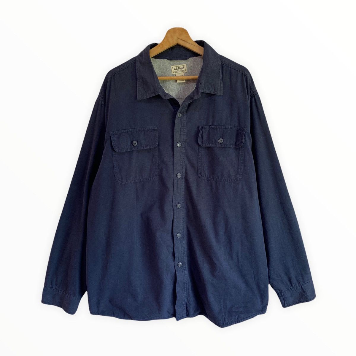L.L. Bean VINTAGE L.L BEAN OVERSIZED CASUAL BUTTON COLLAR SHIRT Size US XL / EU 56 / 4 - 1 Thumbnail