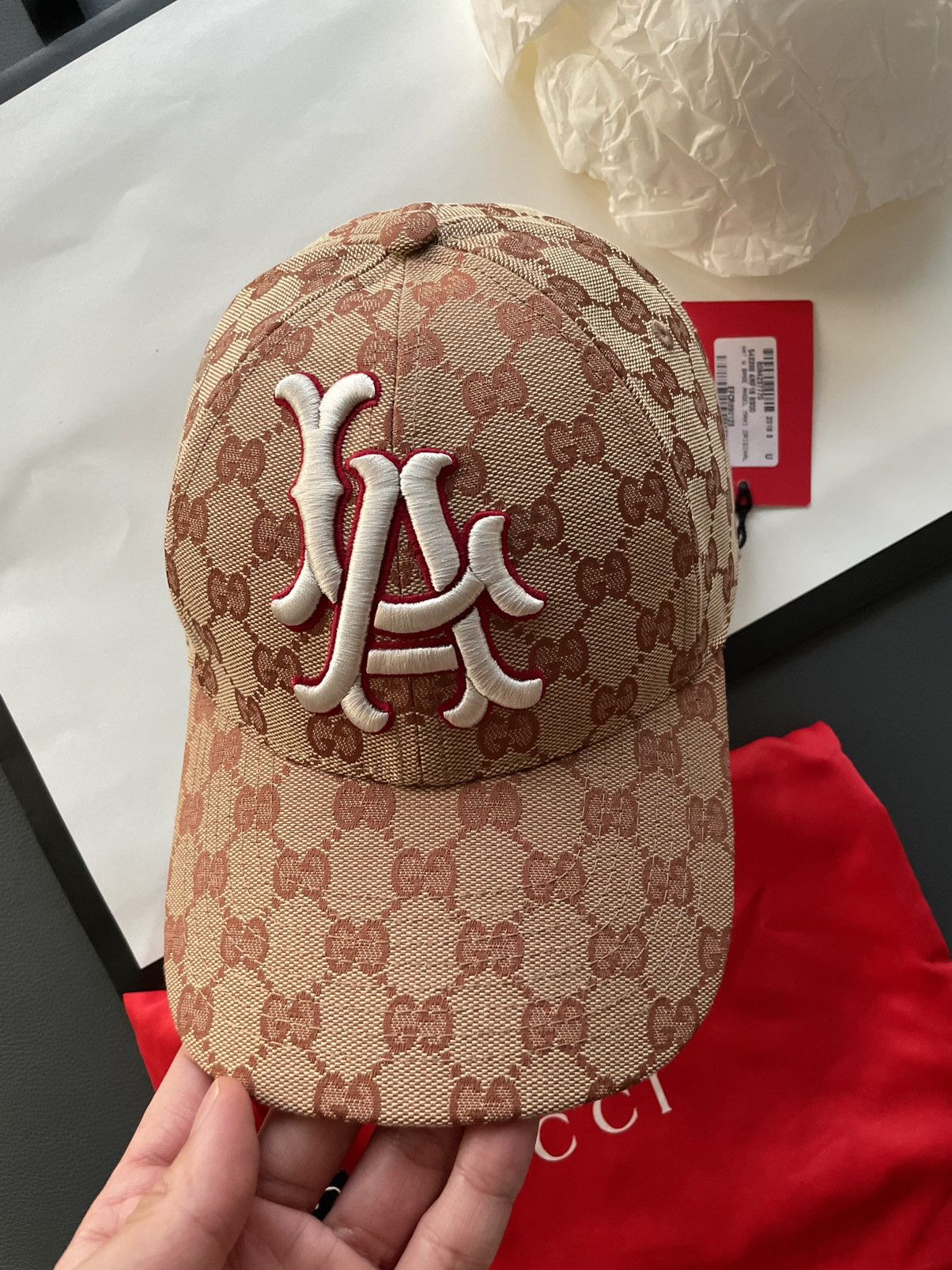 Gucci × MLB Super Runway Limited Edition Gucci x LA Dodgers GG Logo Hat Size ONE SIZE - 8 Thumbnail
