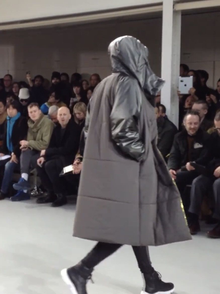 Issey Miyake Issey Miyake Men FW13 Runway Reversible Foil Jacket M Size US M / EU 48-50 / 2 - 9 Thumbnail
