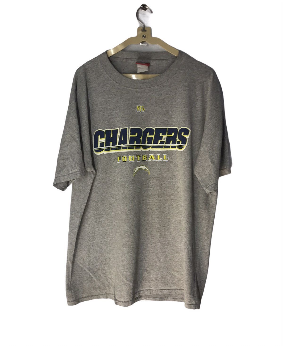 NFL NFL chargers football tshirt Size US L / EU 52-54 / 3 - 1 Thumbnail