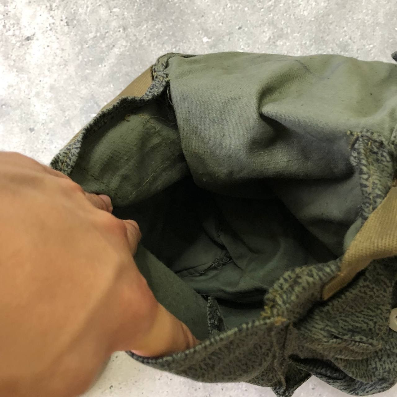 Vintage Vintage 70s 80s Military Crossbody Bag Green Size ONE SIZE - 11 Thumbnail