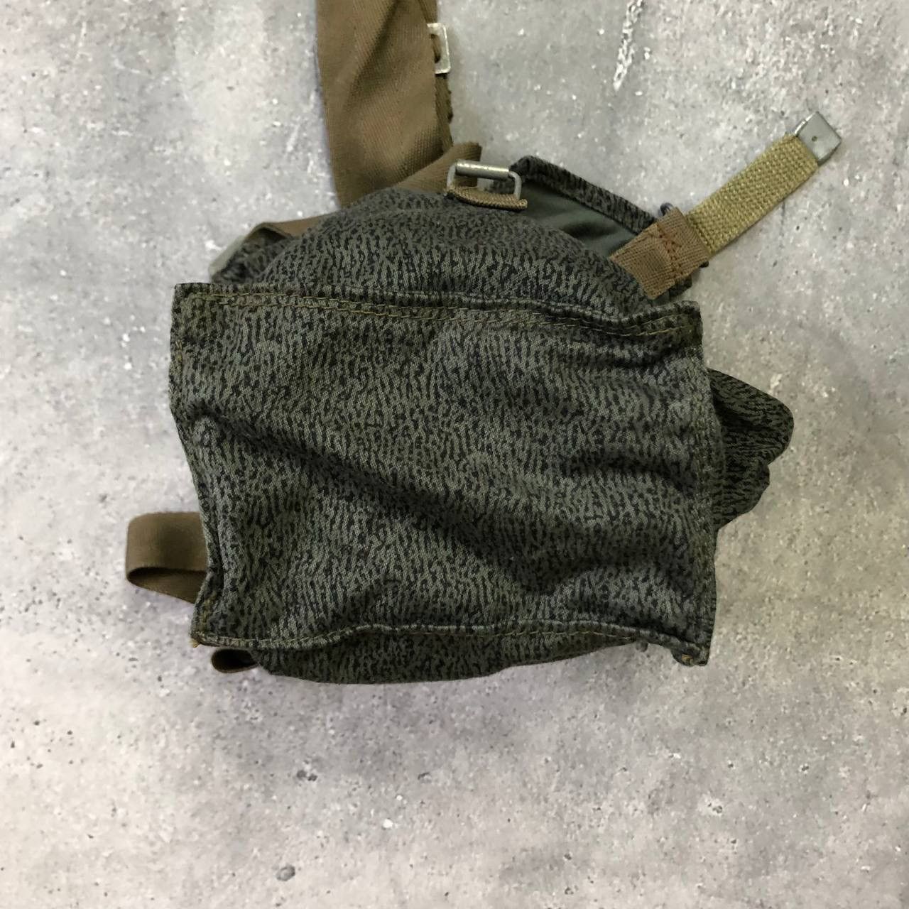 Vintage Vintage 70s 80s Military Crossbody Bag Green Size ONE SIZE - 9 Thumbnail