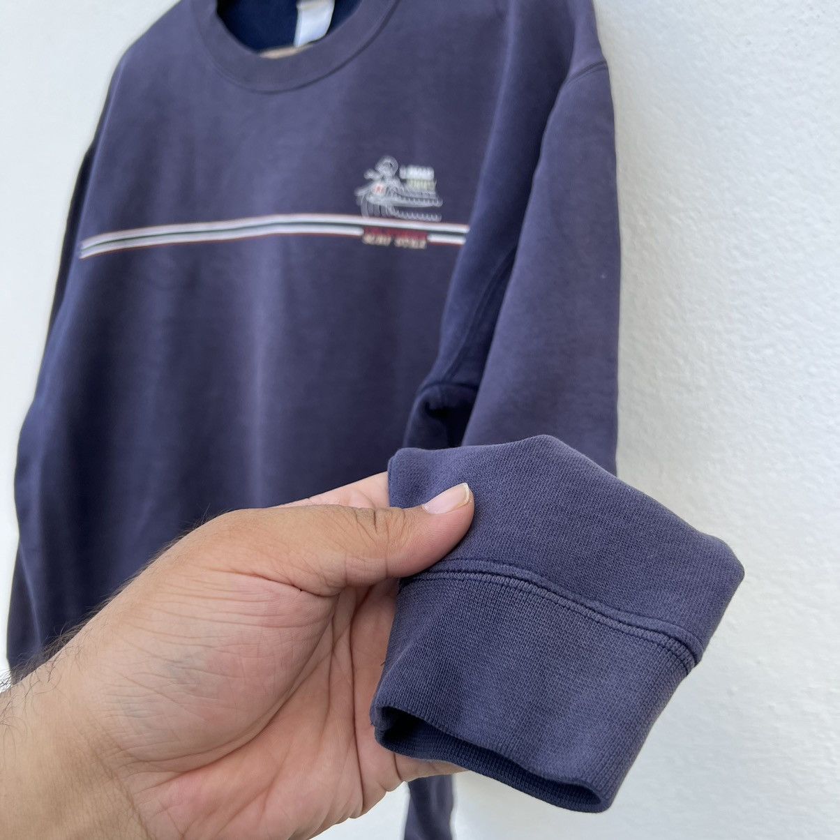 Japanese Brand VINTAGE HANG LOOSE BIG LOGO JIMMY ALL TOES SURF STYLE Size US L / EU 52-54 / 3 - 5 Thumbnail