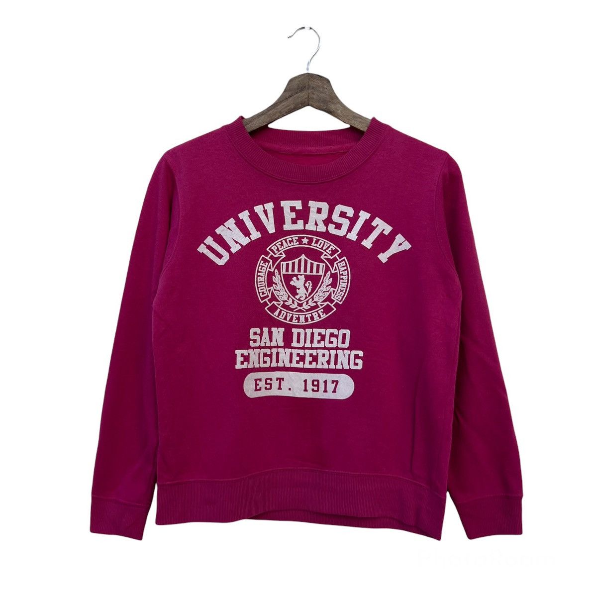 Japanese Brand UNIVERSITY SAN DIEGO ENGINEERING BIG LOGO SWEATSHIRT Size US S / EU 44-46 / 1 - 1 Thumbnail