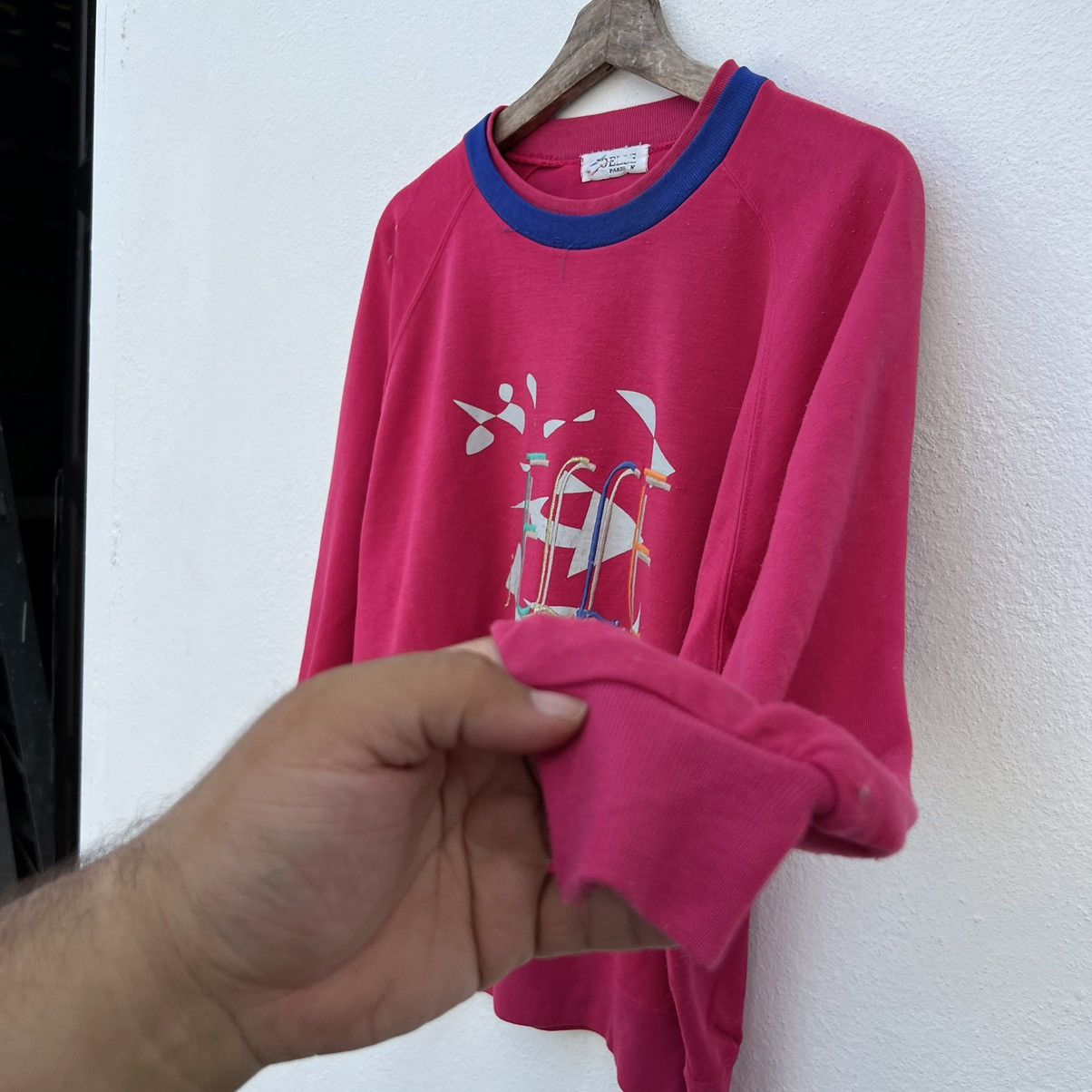 Japanese Brand VINTAGE ELLE NEVEU PARIS SWEATSHIRT BIG LOGO Size US M / EU 48-50 / 2 - 5 Thumbnail