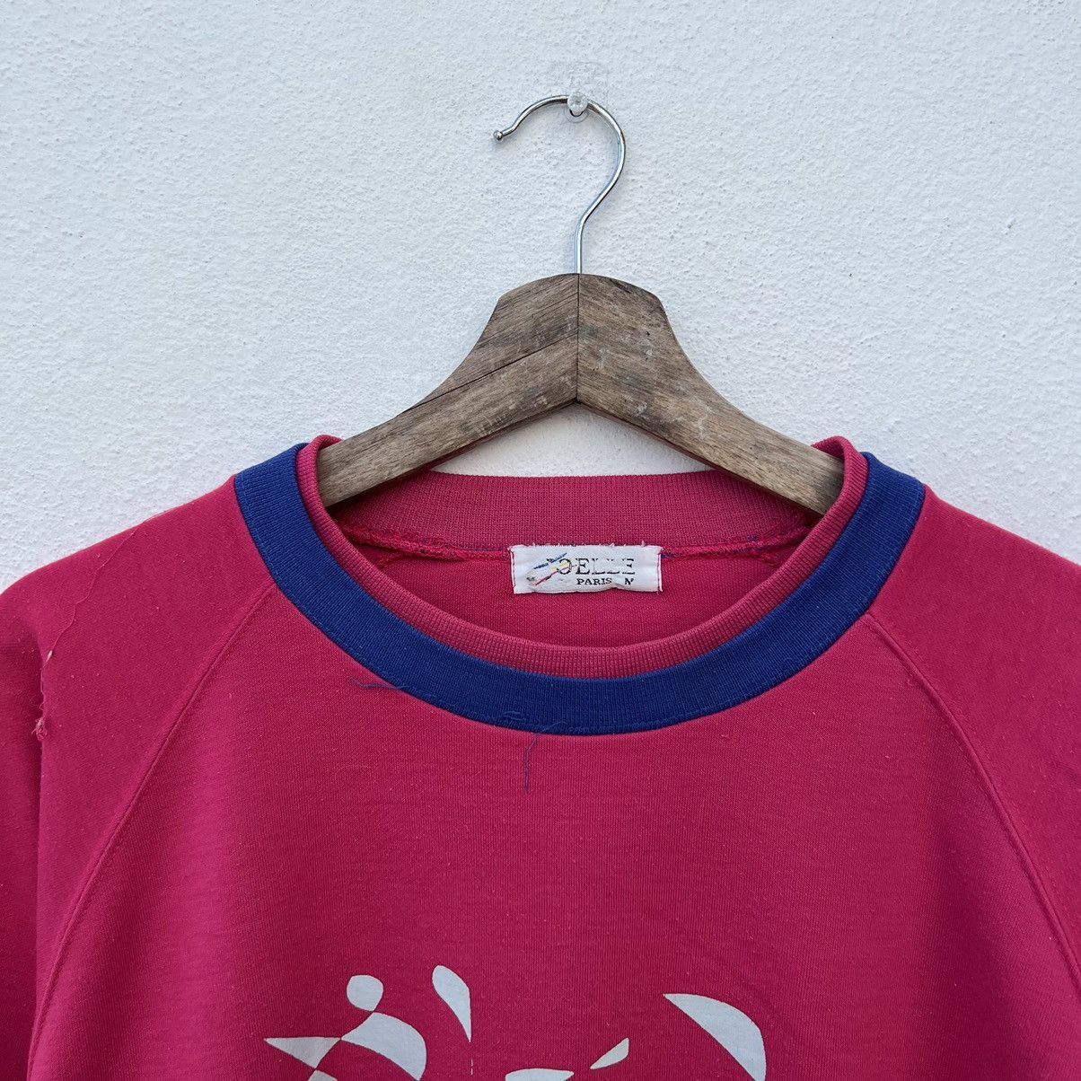 Japanese Brand VINTAGE ELLE NEVEU PARIS SWEATSHIRT BIG LOGO Size US M / EU 48-50 / 2 - 4 Thumbnail