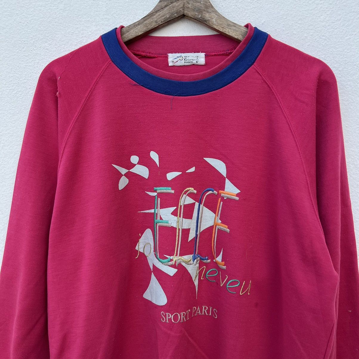 Japanese Brand VINTAGE ELLE NEVEU PARIS SWEATSHIRT BIG LOGO Size US M / EU 48-50 / 2 - 3 Thumbnail