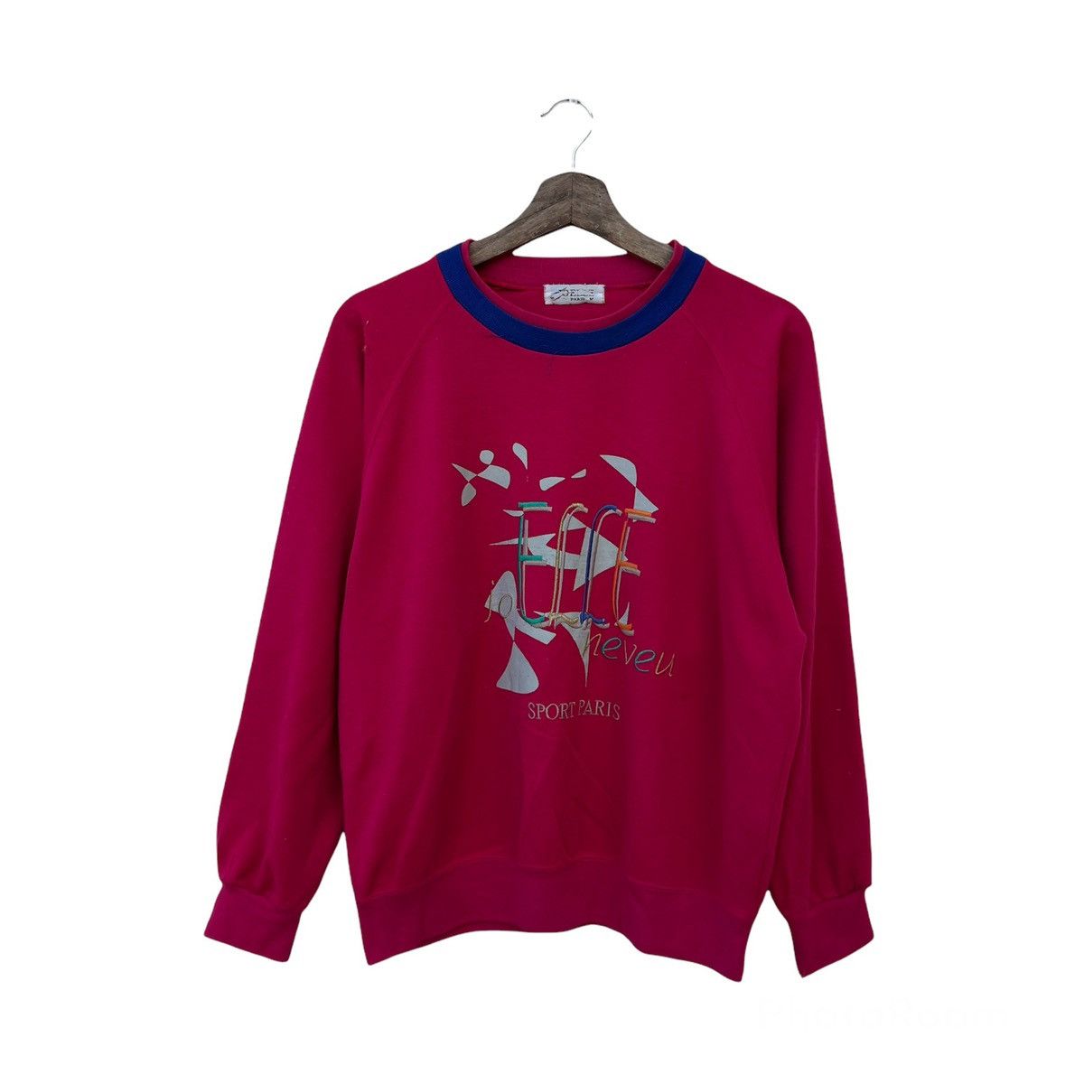 Japanese Brand VINTAGE ELLE NEVEU PARIS SWEATSHIRT BIG LOGO Size US M / EU 48-50 / 2 - 1 Thumbnail