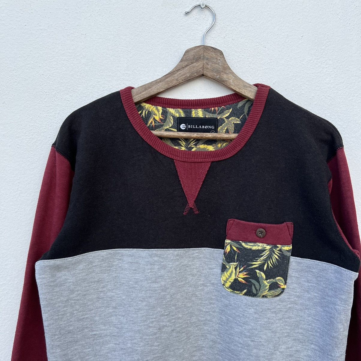 Japanese Brand VINTAGE BILLABONG SWEATSHIRT RARE STREETWEAR STYLE Size US M / EU 48-50 / 2 - 3 Thumbnail