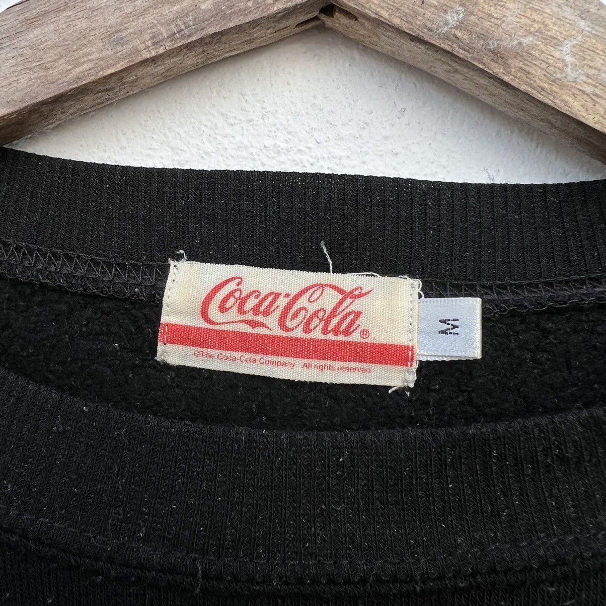 Japanese Brand VINTAGE COCA COLA BIG LOGO SWEATSHIRT Size US M / EU 48-50 / 2 - 8 Thumbnail