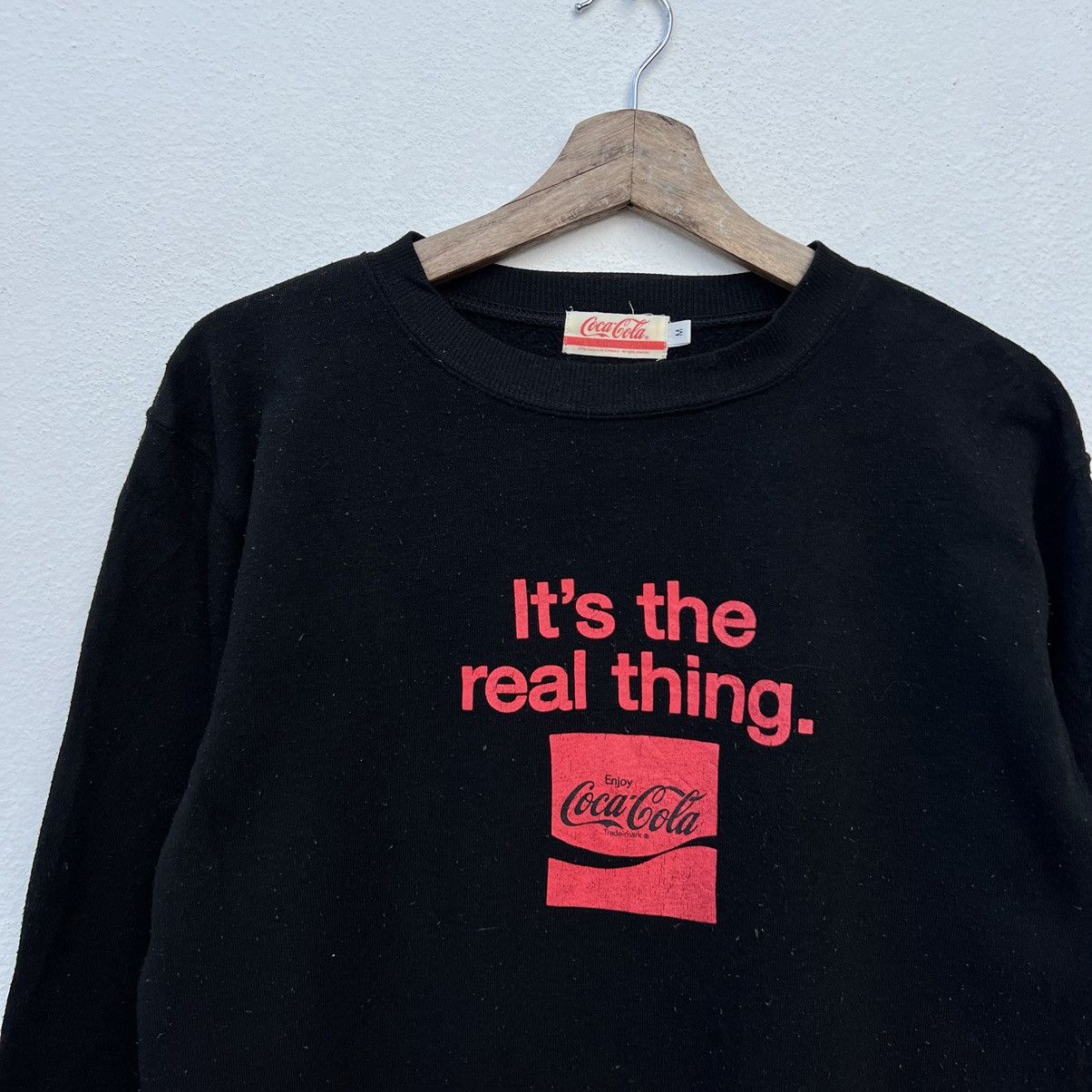 Japanese Brand VINTAGE COCA COLA BIG LOGO SWEATSHIRT Size US M / EU 48-50 / 2 - 3 Thumbnail