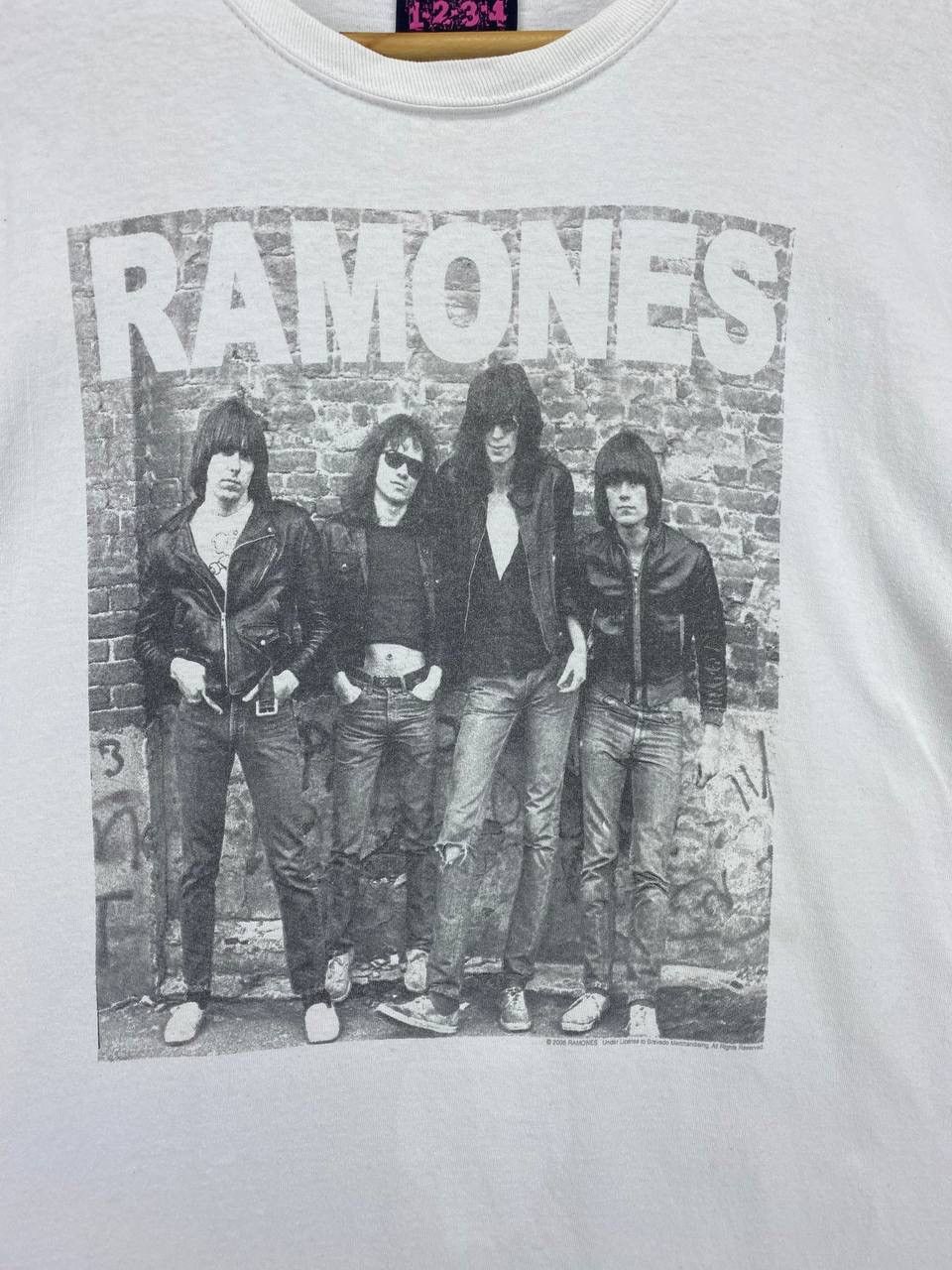 Band Tees Vintage Ramones Lineup Punk Rock Band Tees T Shirts Size US L / EU 52-54 / 3 - 8 Thumbnail