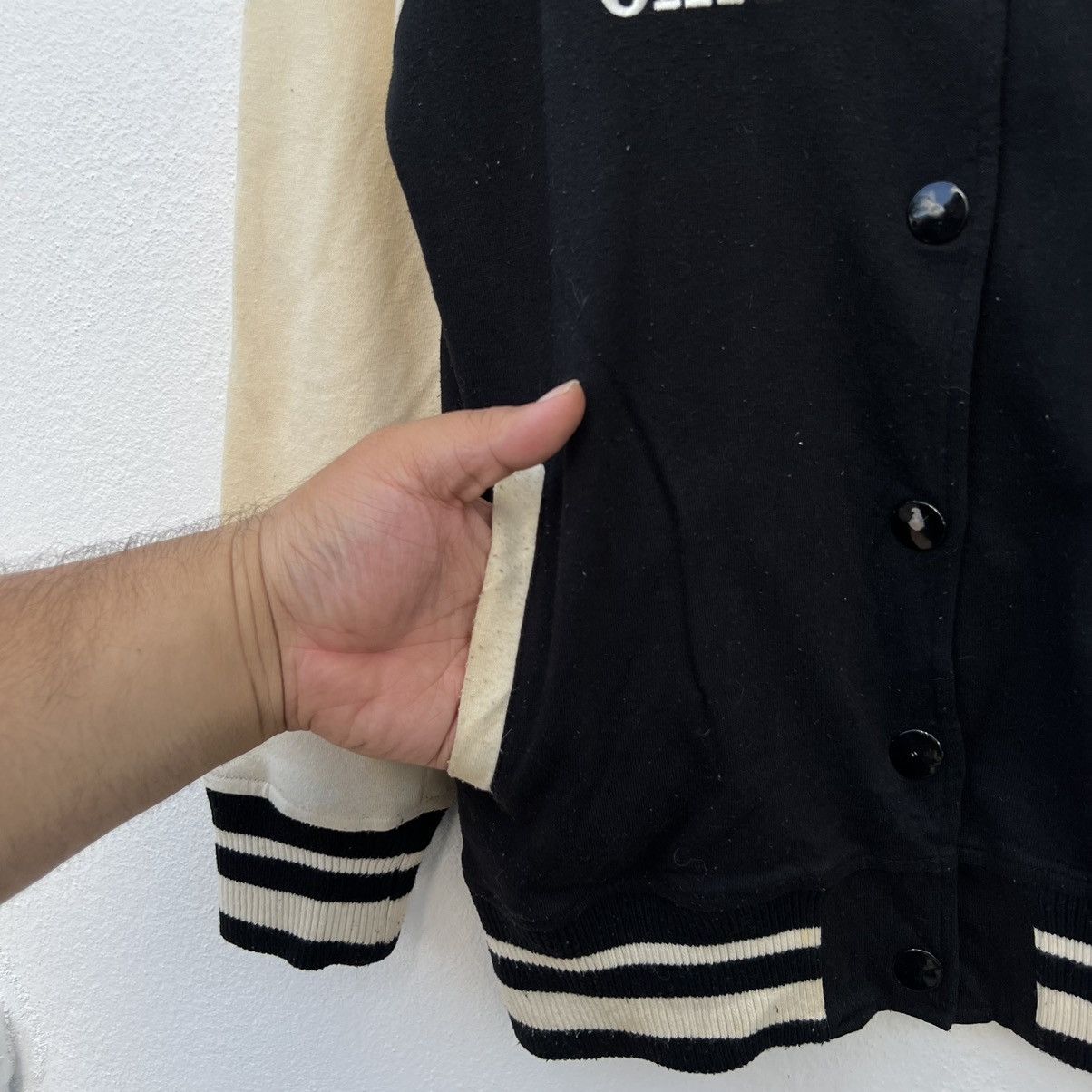 Cartoon Network VINTAGE CHIP AND DALE DISNEY VARSITY JACKET Size US L / EU 52-54 / 3 - 4 Thumbnail