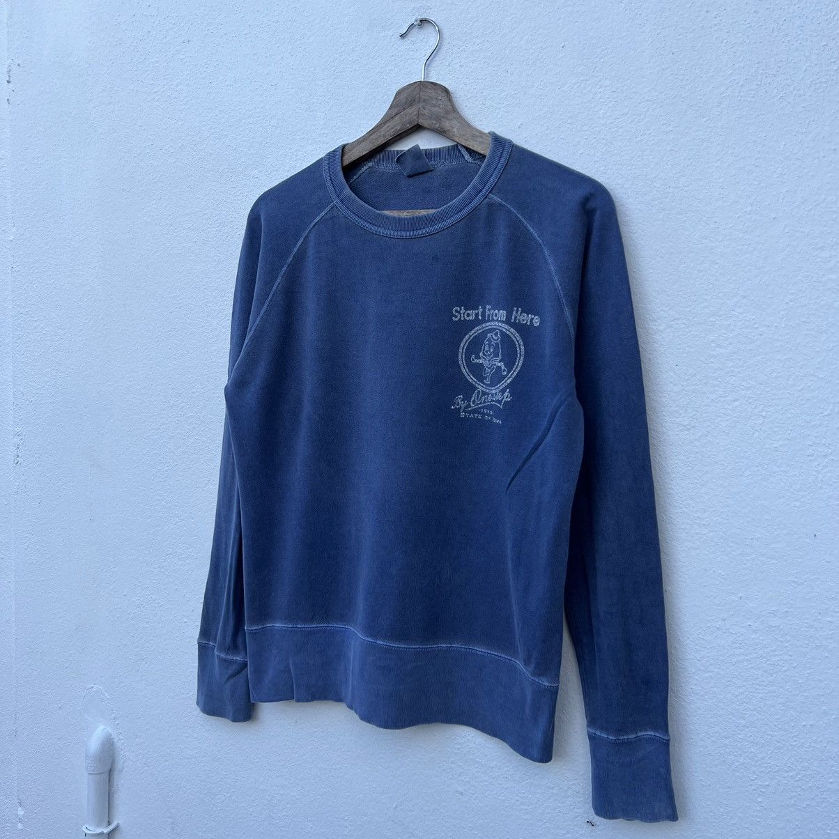 Japanese Brand VINTAGE 1983 BY ONE STEP STATE OF IOWA BIG LOGO SWEATSHIRT Size US S / EU 44-46 / 1 - 2 Thumbnail