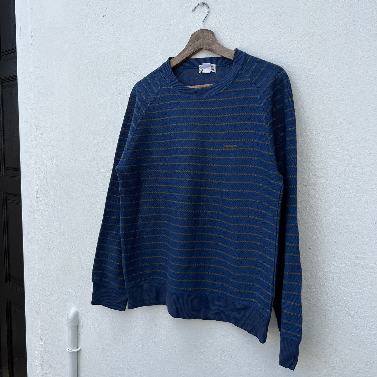 Japanese Brand VINTAGE MONTANT STRIPE SWEATSHIRT RARE STYLE Size US M / EU 48-50 / 2 - 2 Thumbnail