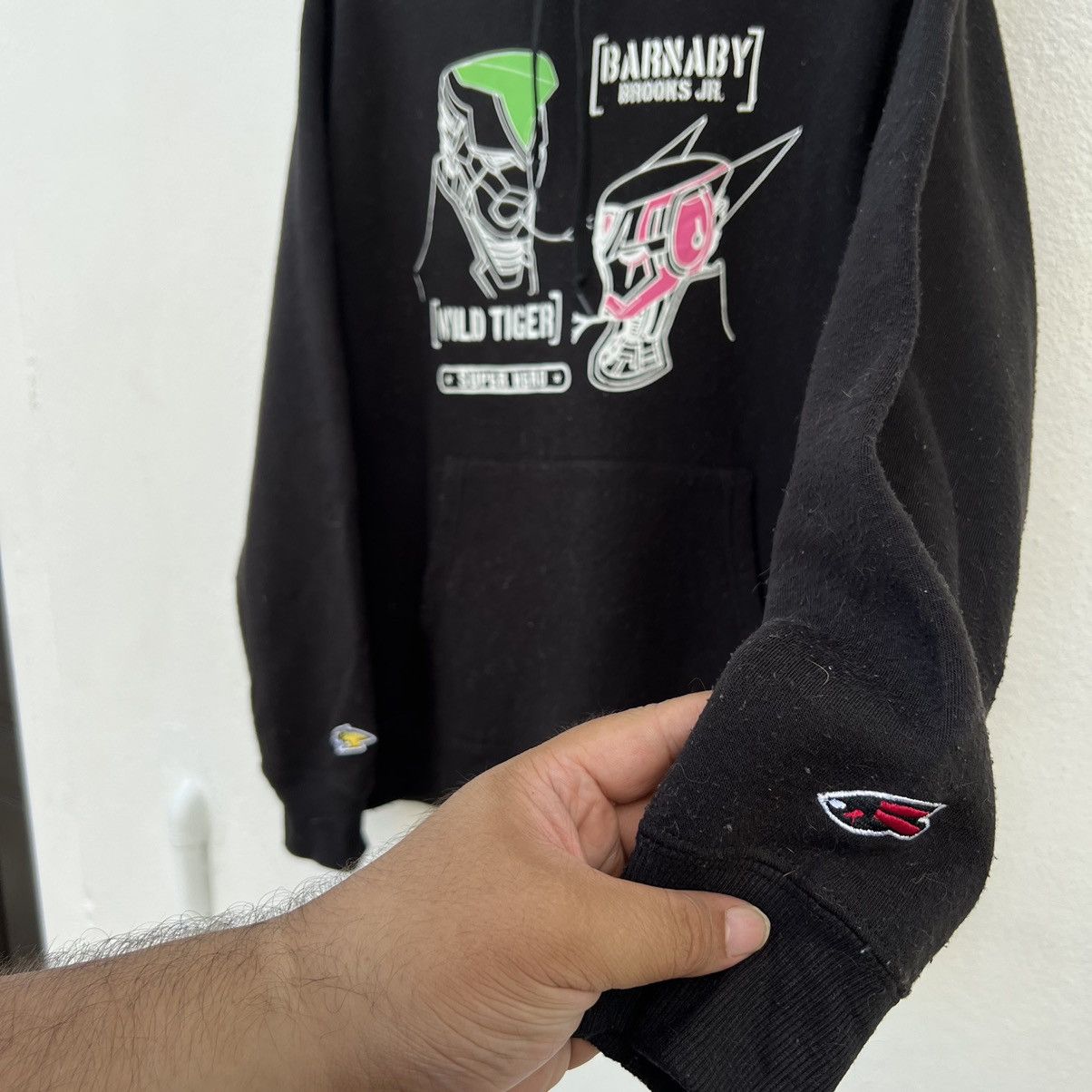 Cartoon Network VINTAGE TIGER & BUNNY HOODIE BIG LOGO Size US L / EU 52-54 / 3 - 5 Thumbnail