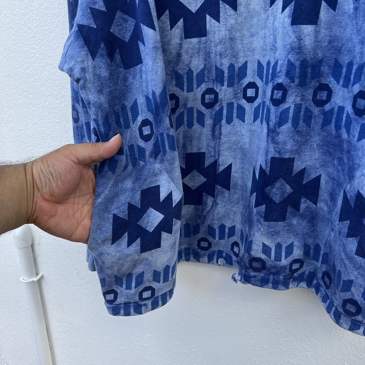 Japanese Brand VINTAGE RYU SPORTS SWEATSHIRT NAVAJO DESIGN FULL PRINT Size US L / EU 52-54 / 3 - 6 Thumbnail