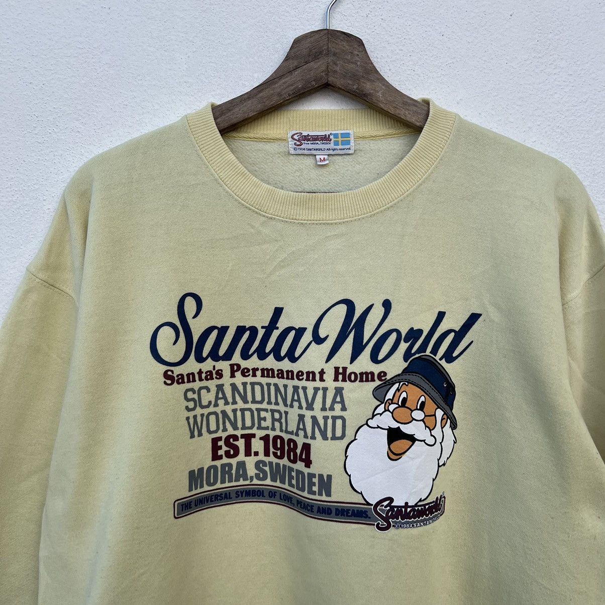 Japanese Brand VINTAGE SANTAWORLD BIG LOGO SWEATSHIRT Size US M / EU 48-50 / 2 - 3 Thumbnail