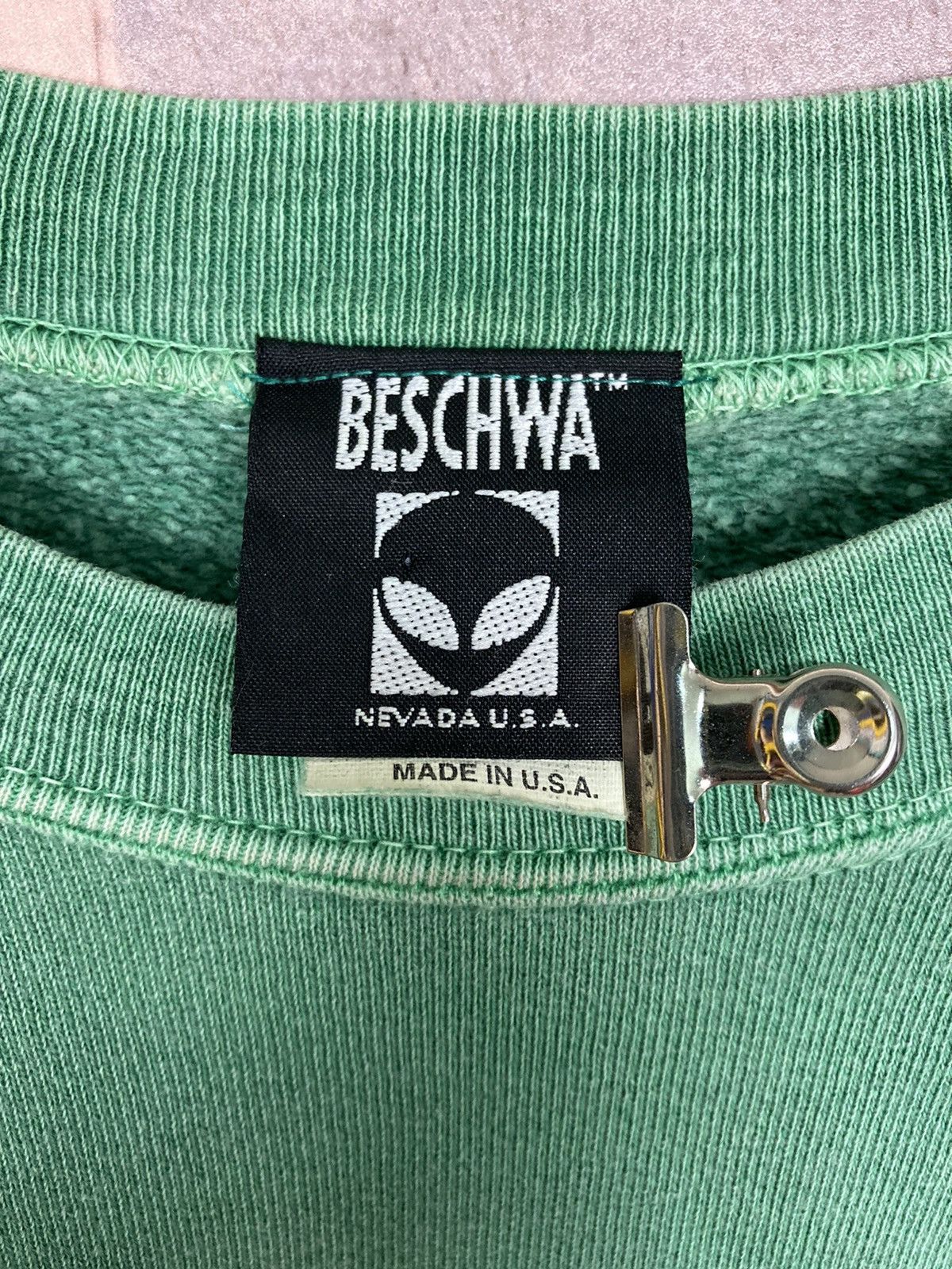 Vintage Beschwa Alien Sweatshirt Usa #22-2 Size US M / EU 48-50 / 2 - 3 Thumbnail