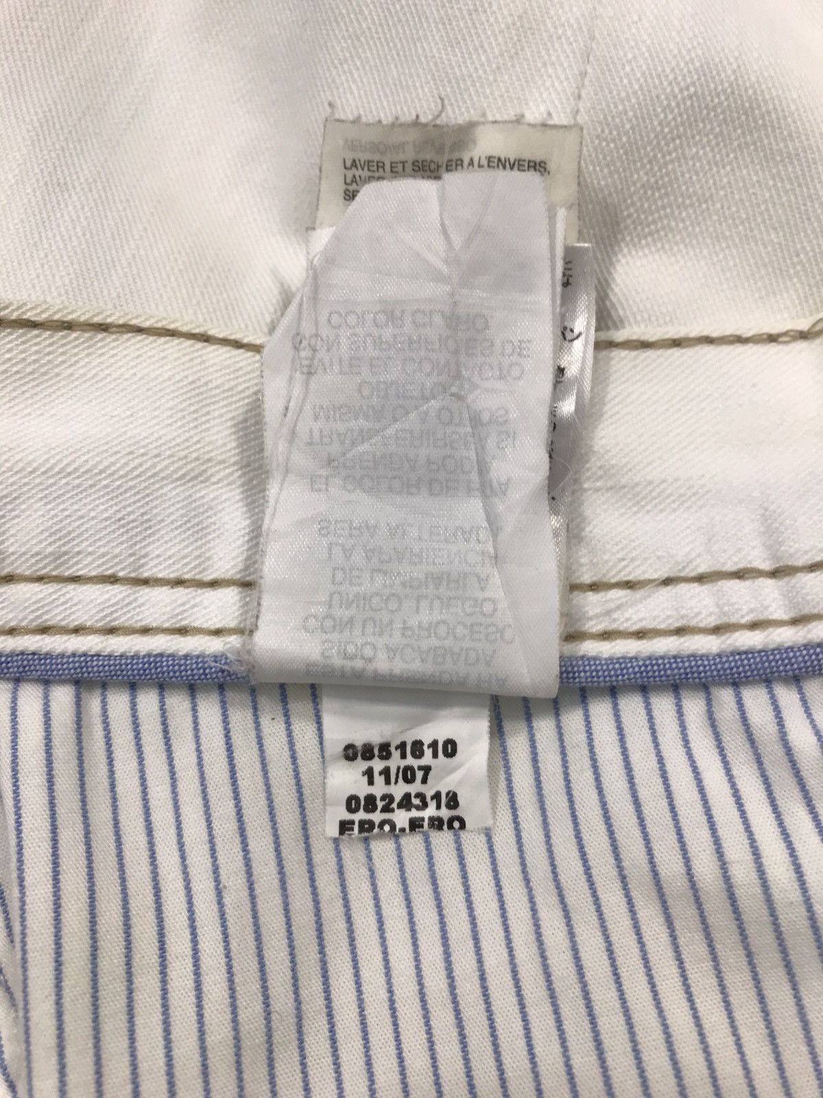 Tommy Hilfiger × Vintage Vintage Tommy Hilfiger Jeans White Colour Design Size US 31 - 21 Thumbnail