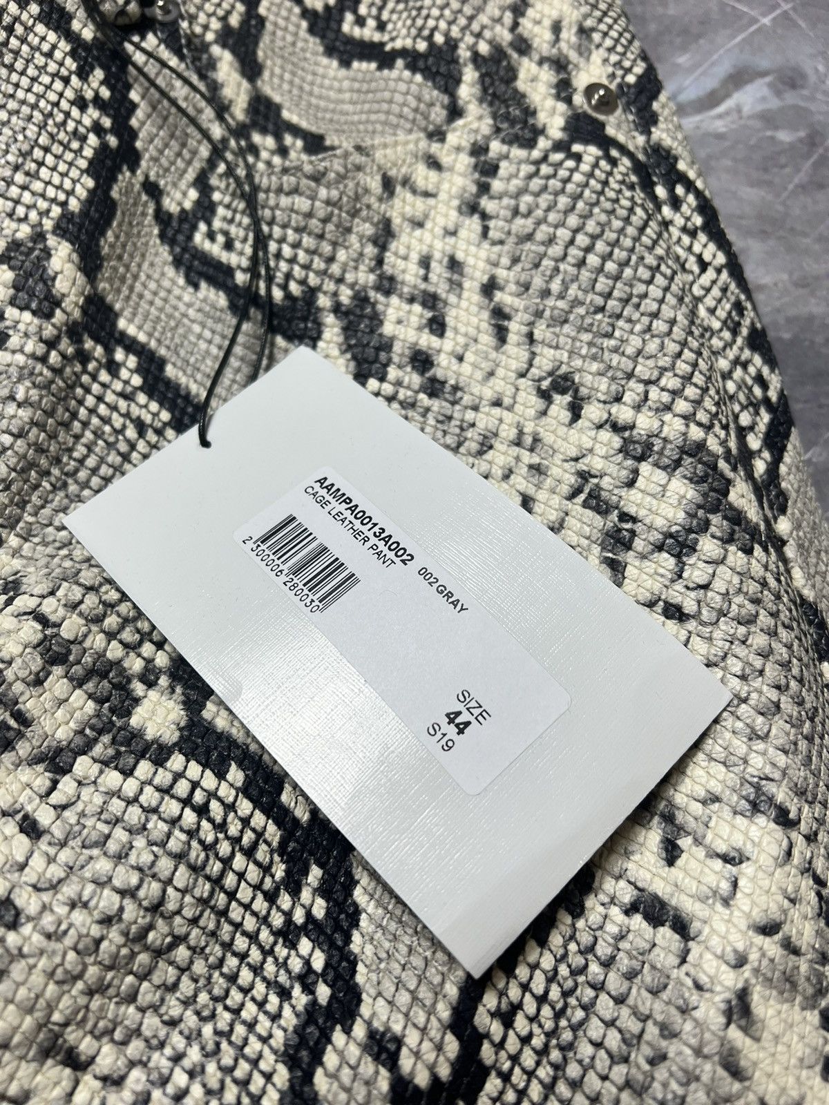 1017 ALYX 9SM 1017 ALYX 9SM Leather Python Pants FW19 RARE GRAIL Size US 30 / EU 46 - 19 Thumbnail