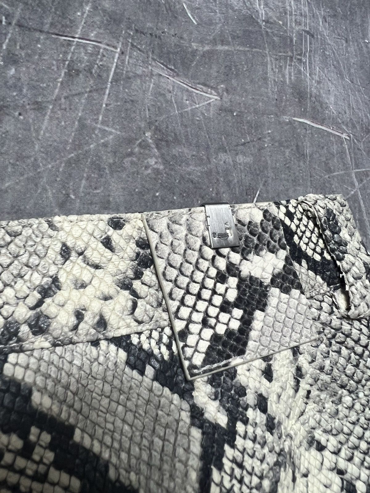1017 ALYX 9SM 1017 ALYX 9SM Leather Python Pants FW19 RARE GRAIL Size US 30 / EU 46 - 10 Thumbnail
