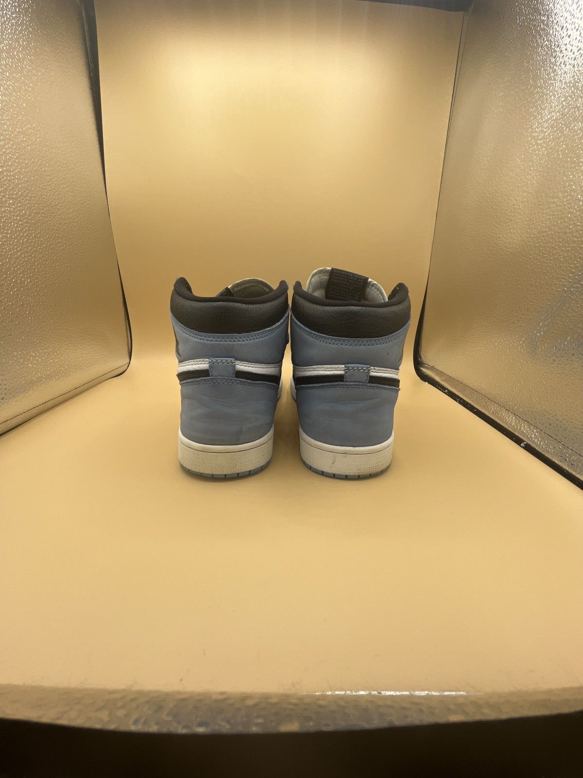 Jordan Brand × Nike Jordan 1 University Blue Size US 9.5 / EU 42-43 - 4 Thumbnail