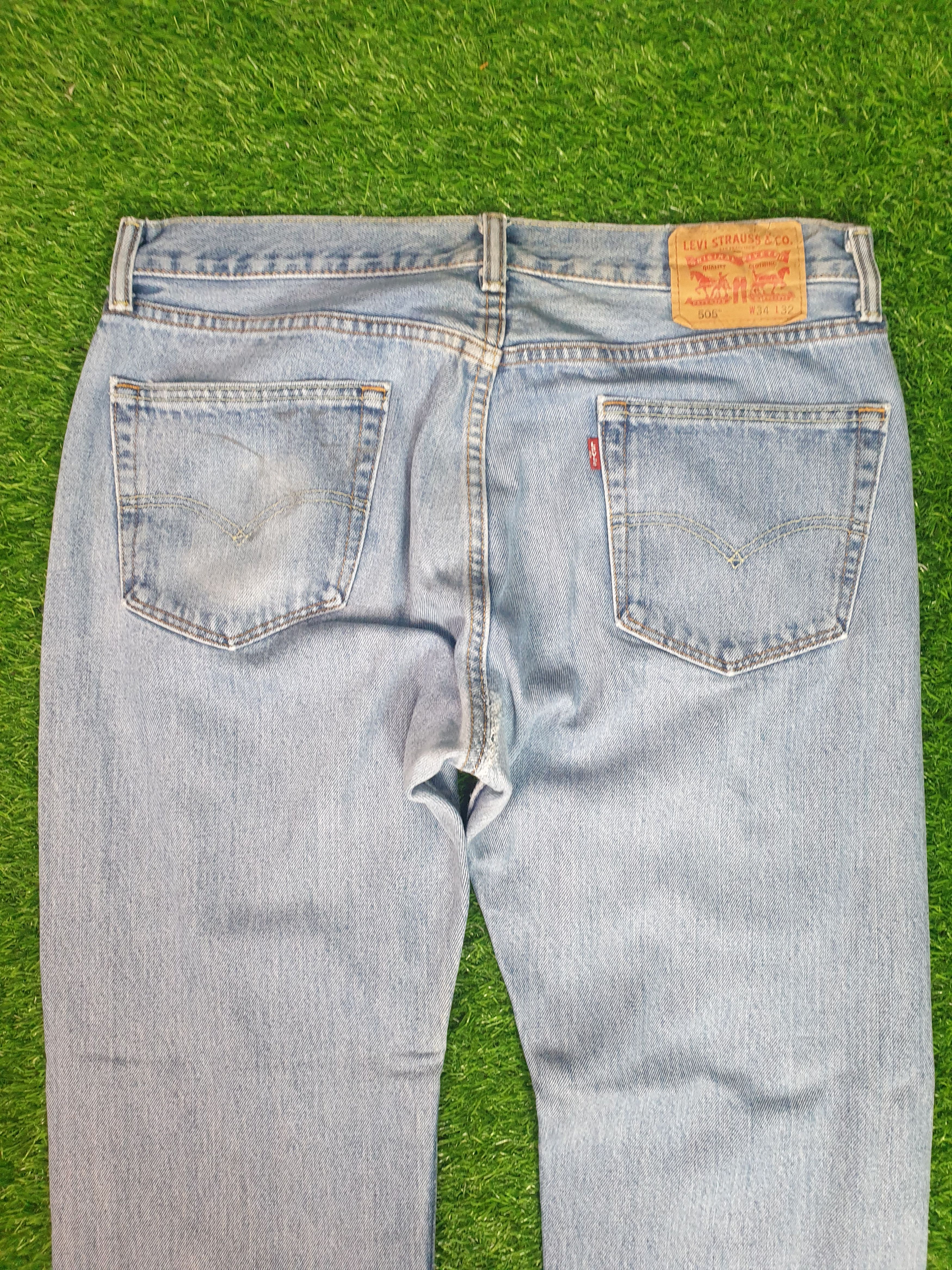 Levi's Vintage LEVIS 505 Light Wash Faded Size 35X31.5 Jeans L0170 Size US 35 - 6 Thumbnail