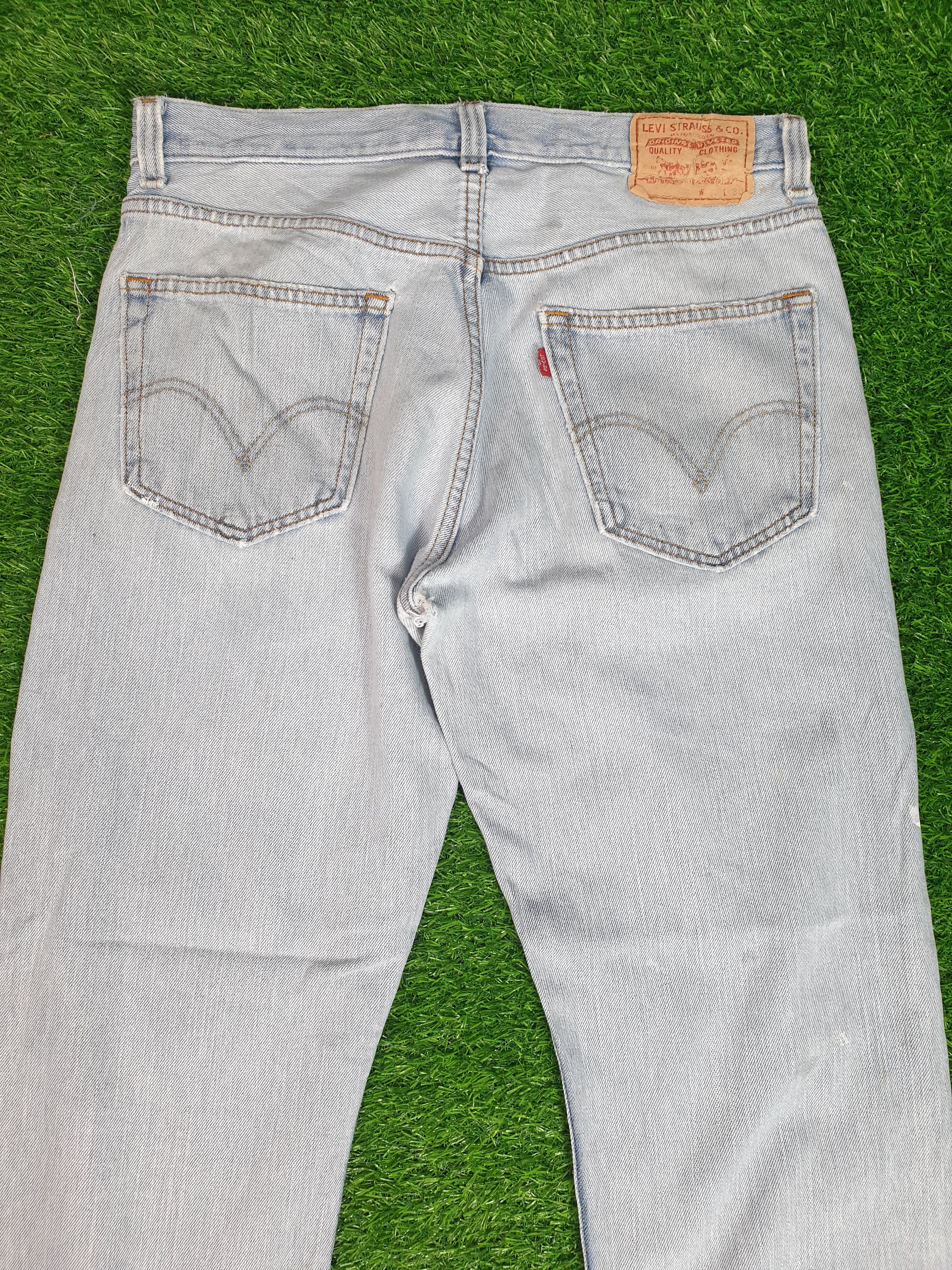 Levi's Vintage Clothing LEVIS 505 Sun Faded Distressed Size 33X29 Jeans L0128 Size US 33 - 8 Thumbnail