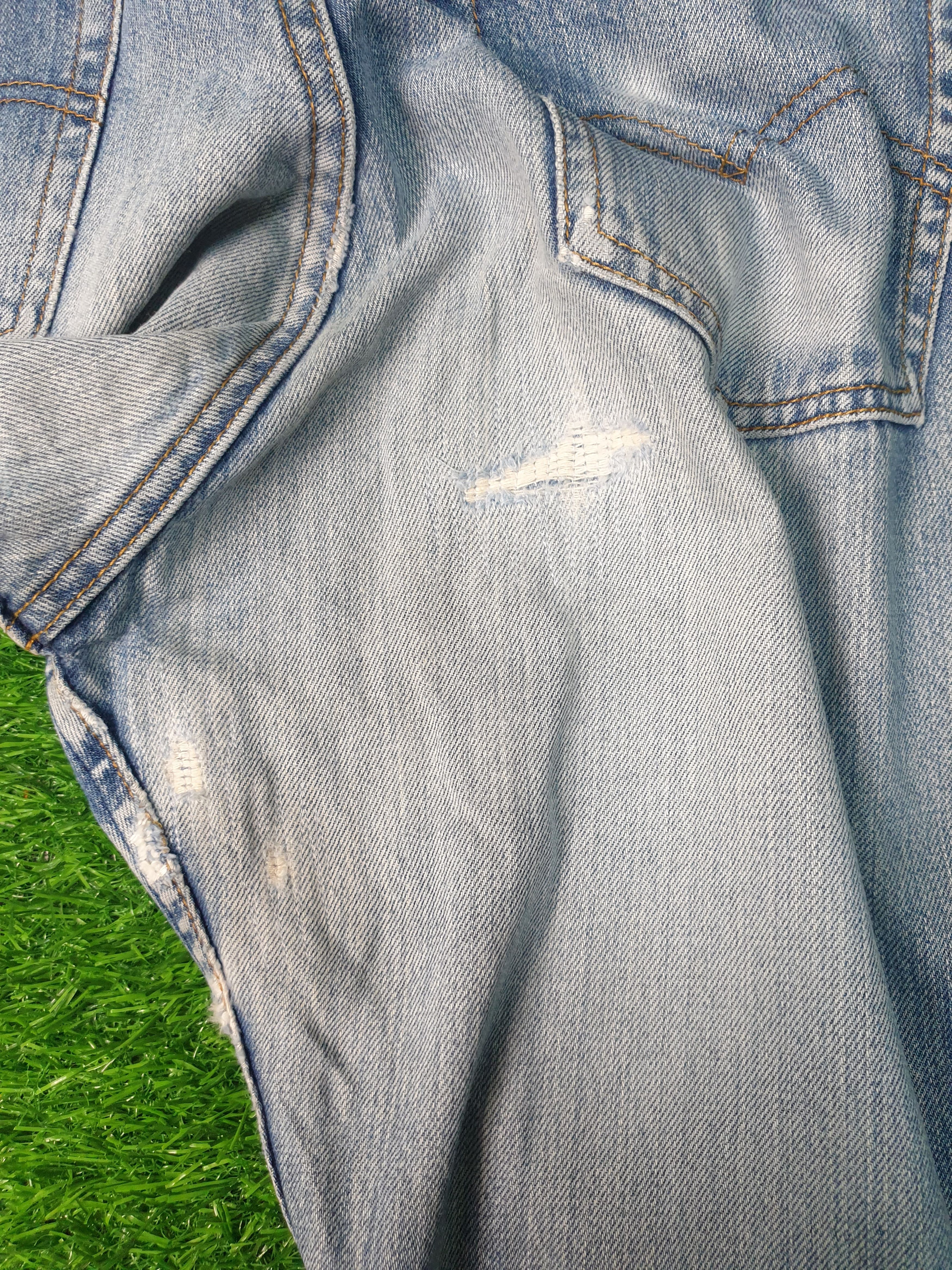 Levi's Vintage LEVIS 512 Light Wash Faded Size 30X34.5 Jeans L0161 Size US 30 / EU 46 - 9 Thumbnail