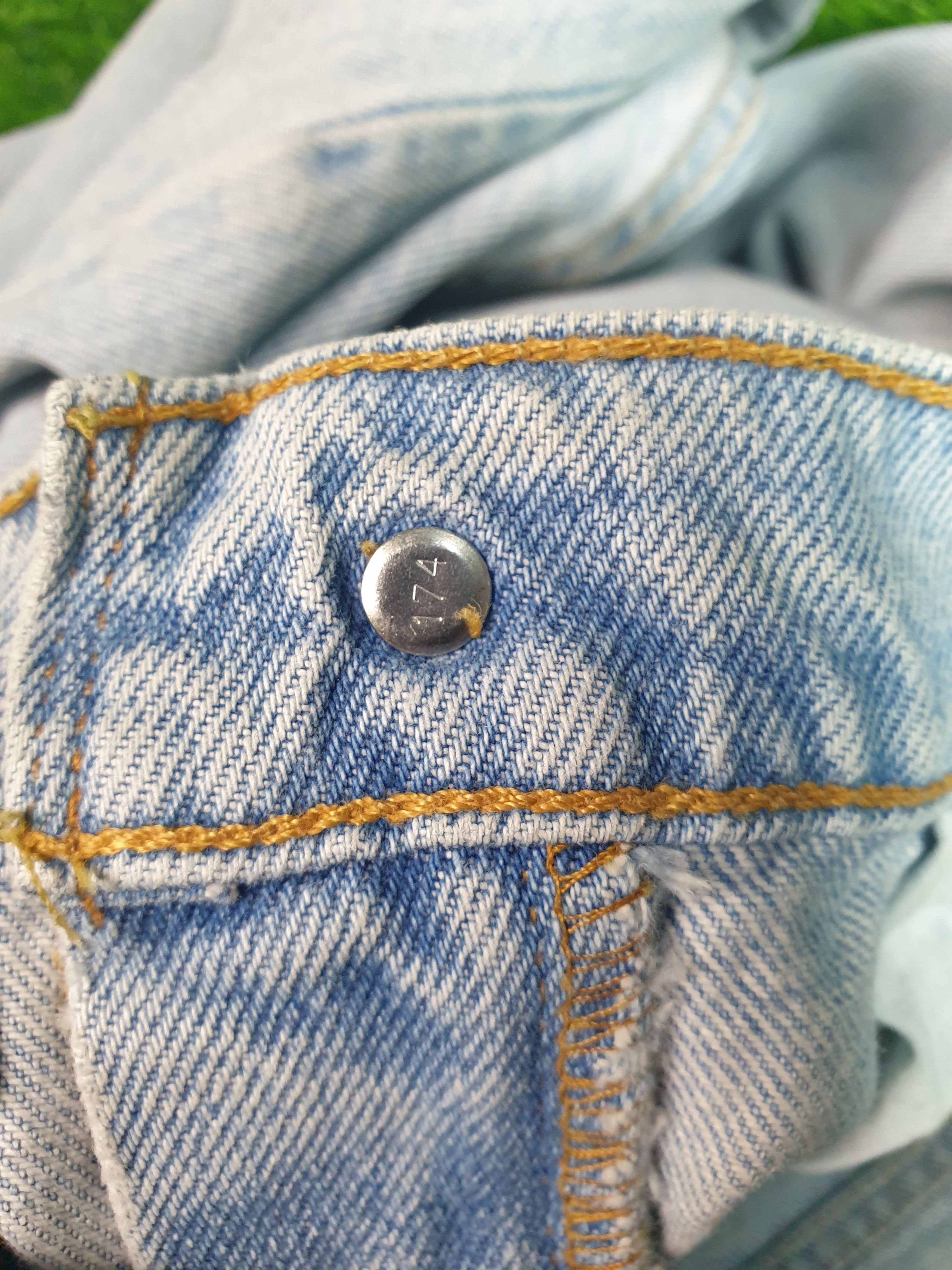 Levi's Vintage 90's LEVIS 505 Sun Faded Orange Tag 31X33 L0124 Size US 31 - 11 Thumbnail