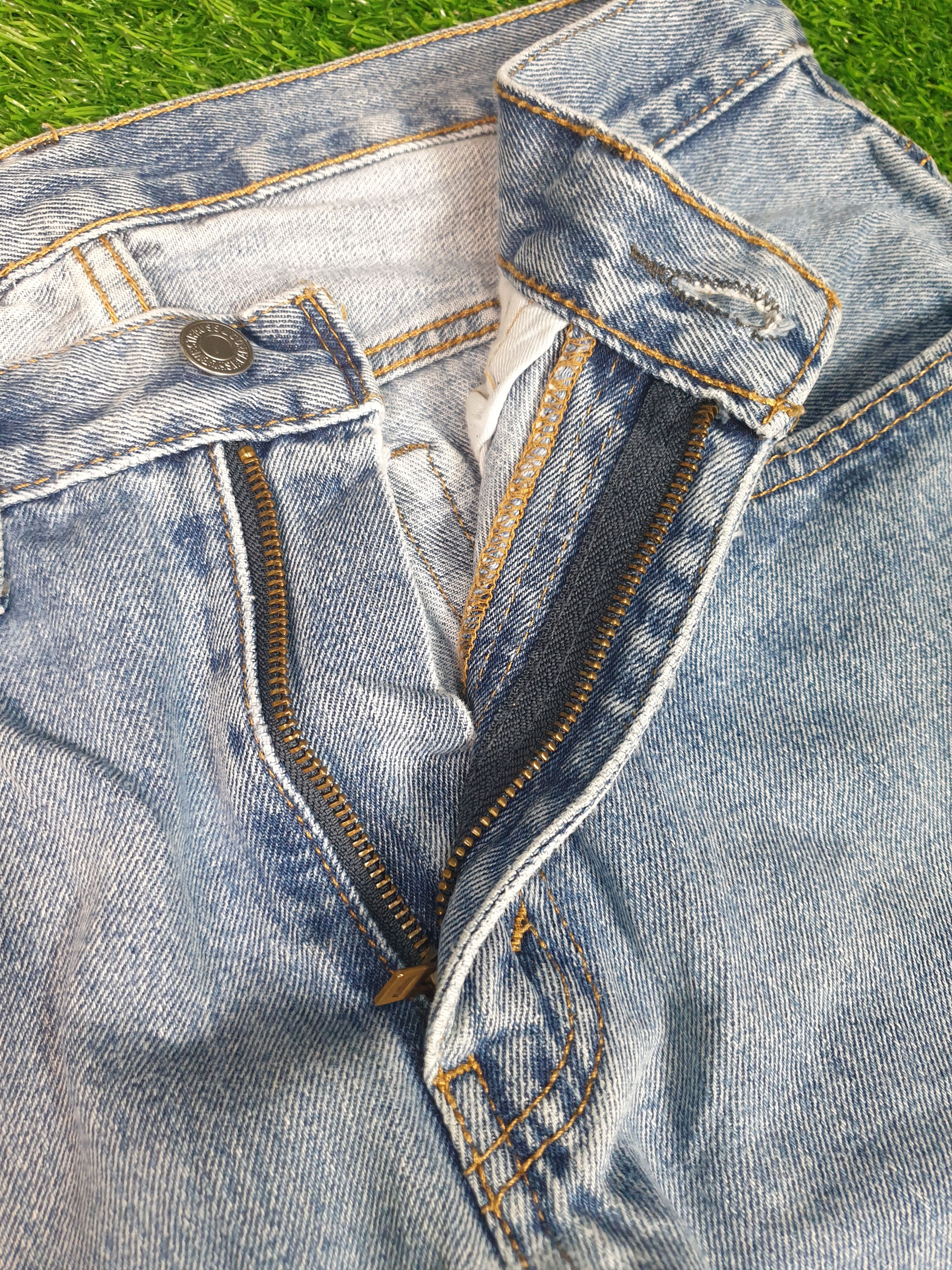 Levi's Vintage LEVIS 516 Sun Faded Distressed 32X29 Jeans L0057 Size US 32 / EU 48 - 7 Thumbnail