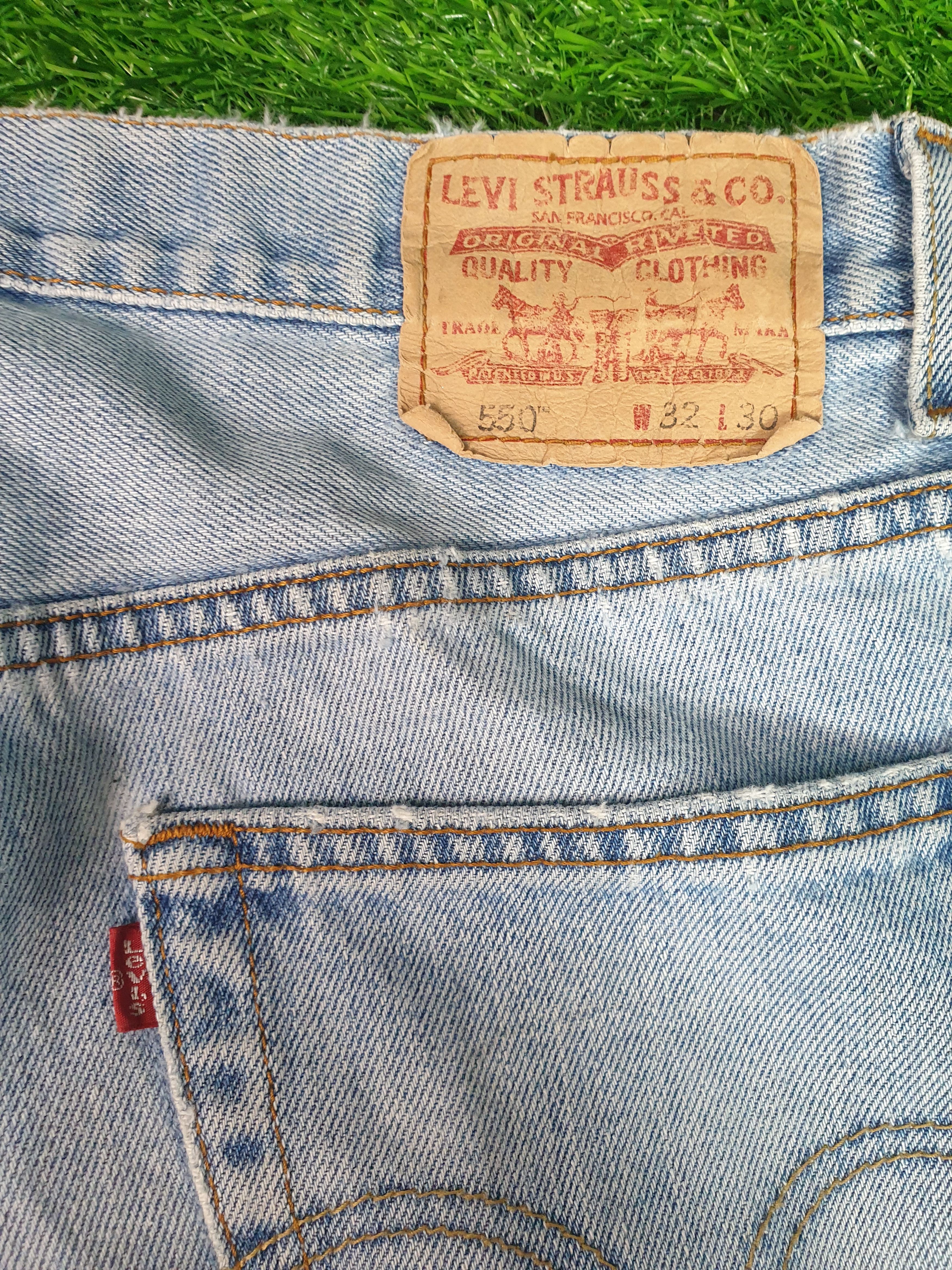 Levi's Vintage LEVIS 550 Faded Distressed Size 31X29 Jeans L0133 Size US 31 - 11 Thumbnail