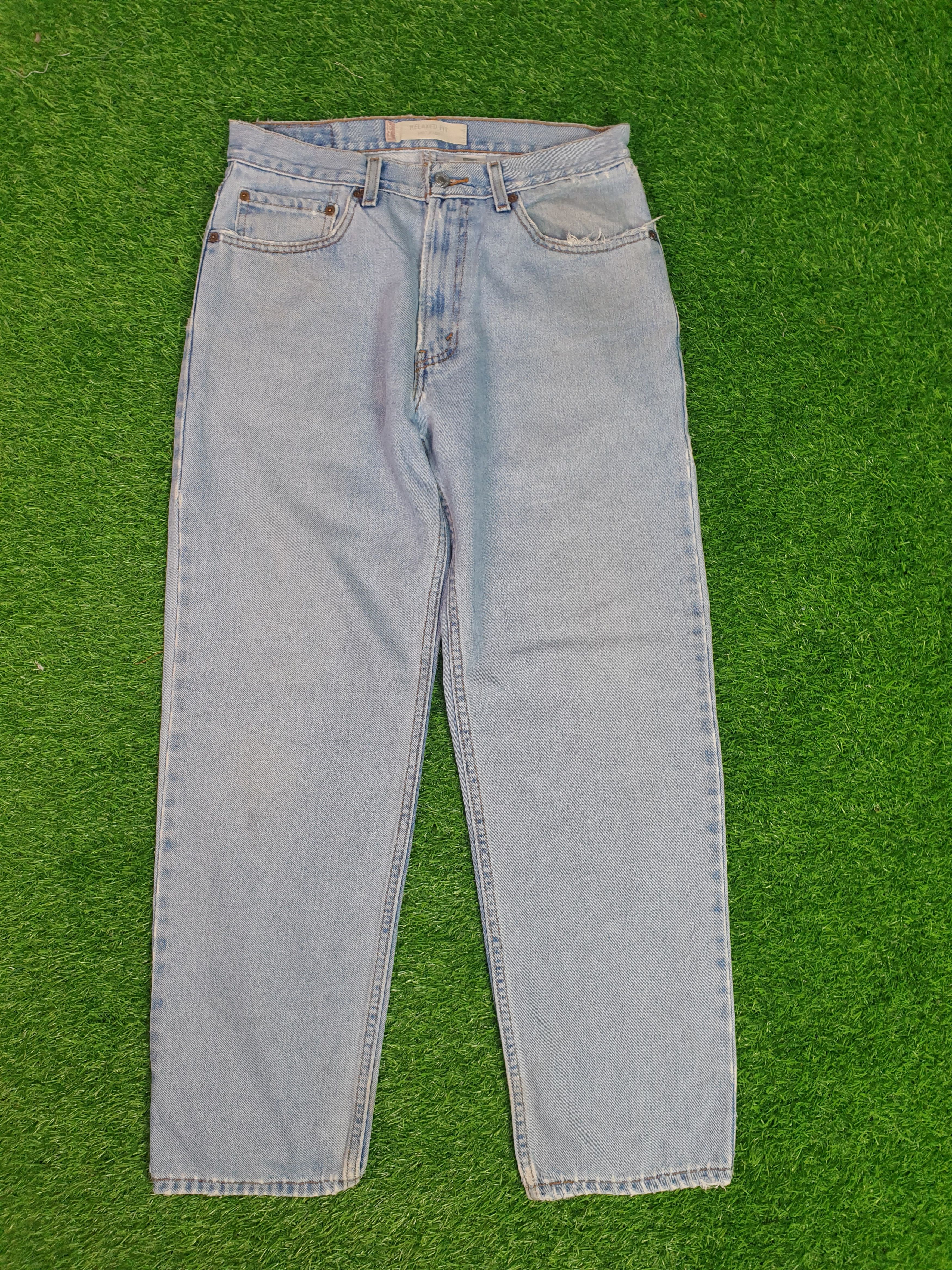 image of Vintage Levis 550 Faded Distressed Size 31X29 Jeans L0133 in Faded Blue, Men's
