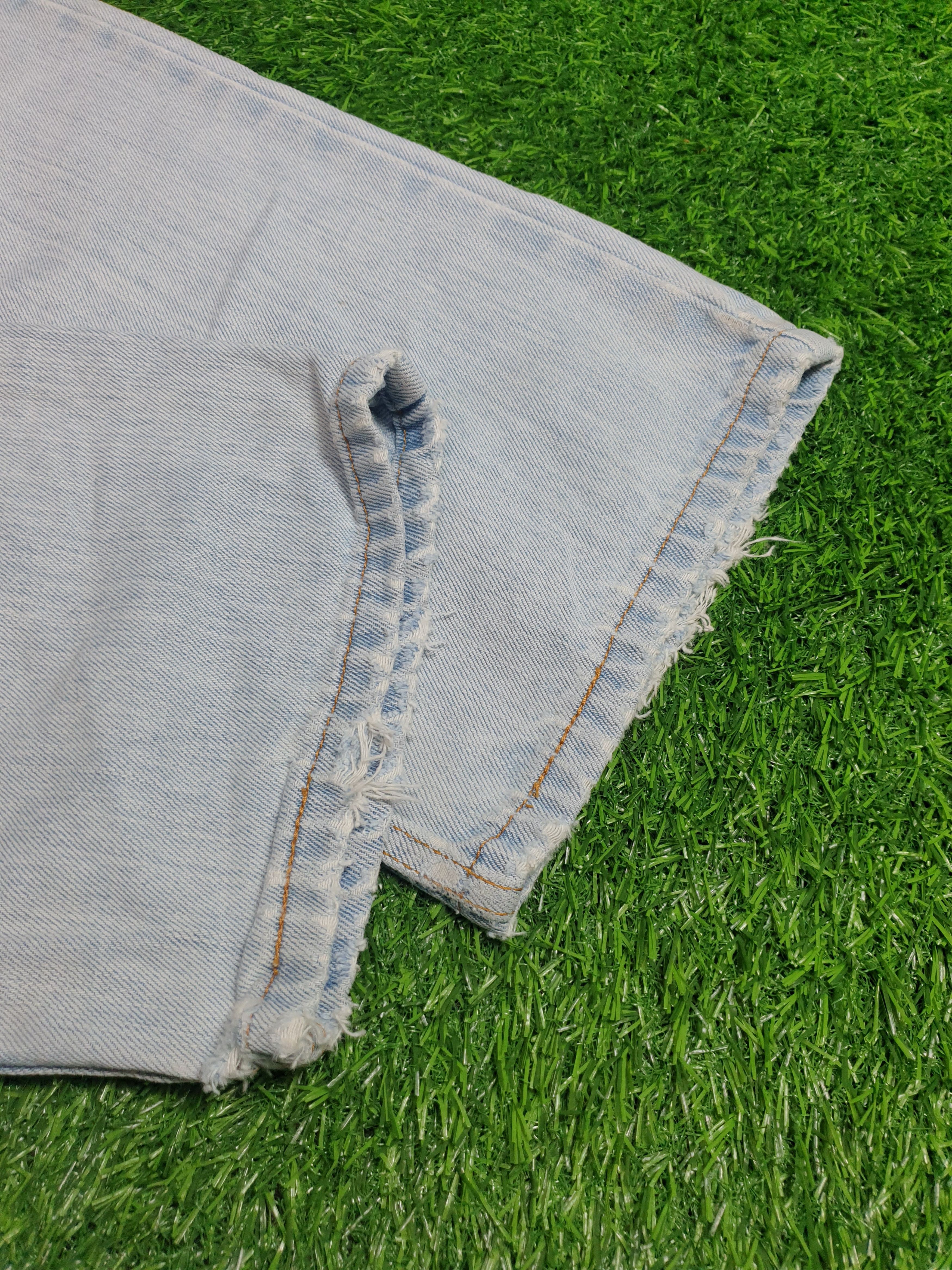 Levi's Vintage Clothing Vintage LEVIS 505 Faded Paint Effect Stain 34X31.5 L0118 Size US 34 / EU 50 - 10 Thumbnail
