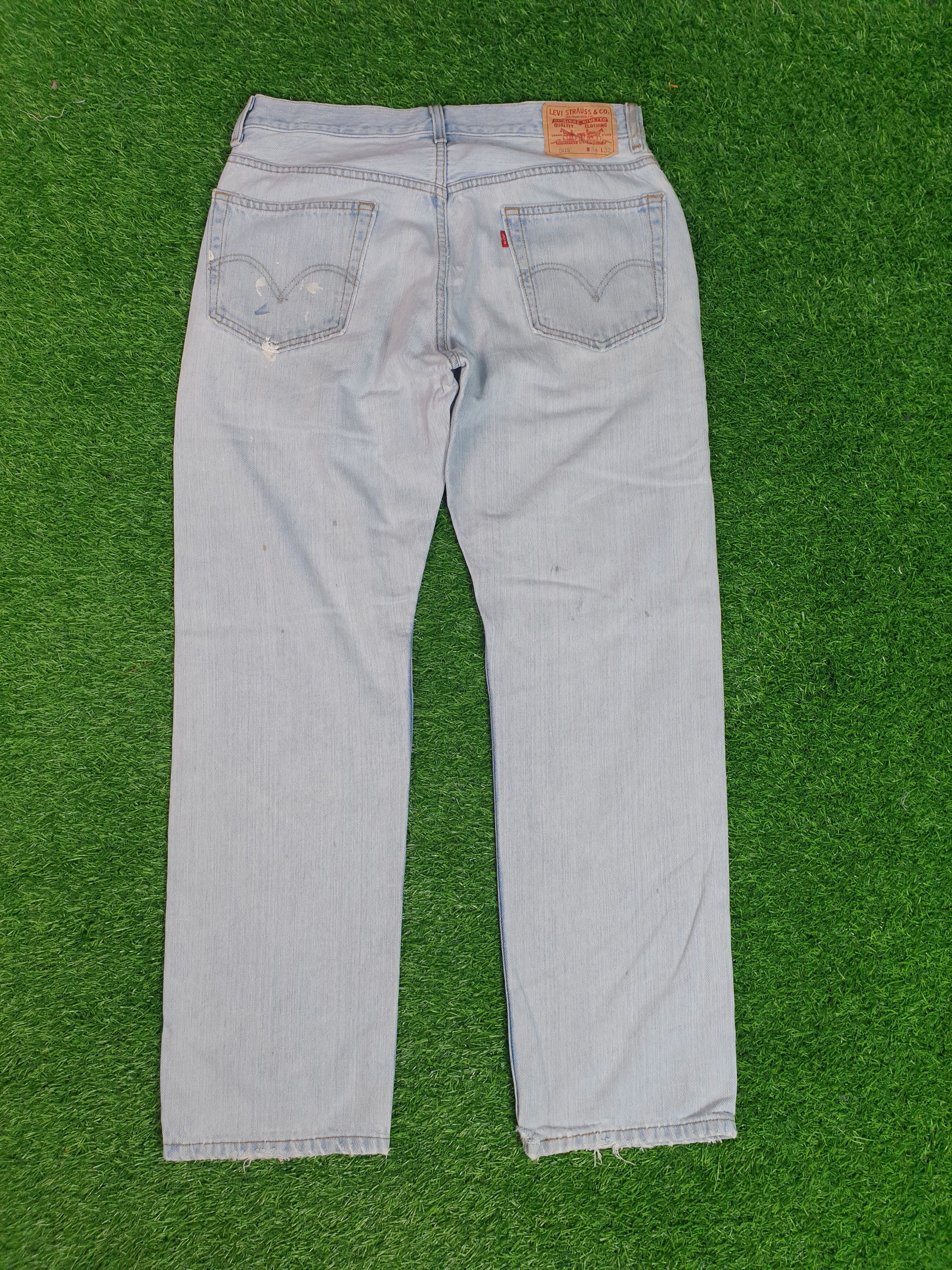 Levi's Vintage Clothing Vintage LEVIS 505 Faded Paint Effect Stain 34X31.5 L0118 Size US 34 / EU 50 - 2 Thumbnail