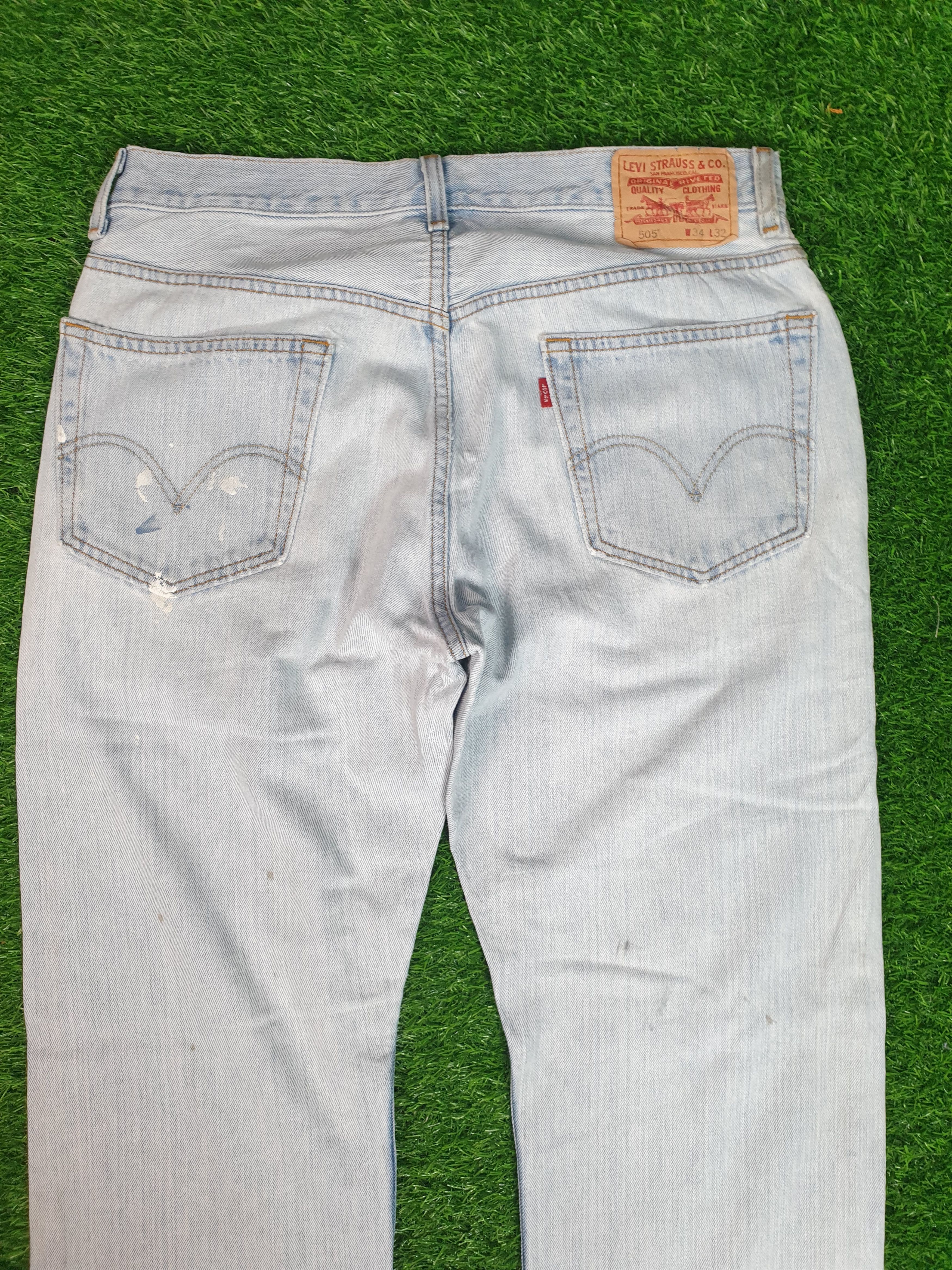 Levi's Vintage Clothing Vintage LEVIS 505 Faded Paint Effect Stain 34X31.5 L0118 Size US 34 / EU 50 - 11 Thumbnail
