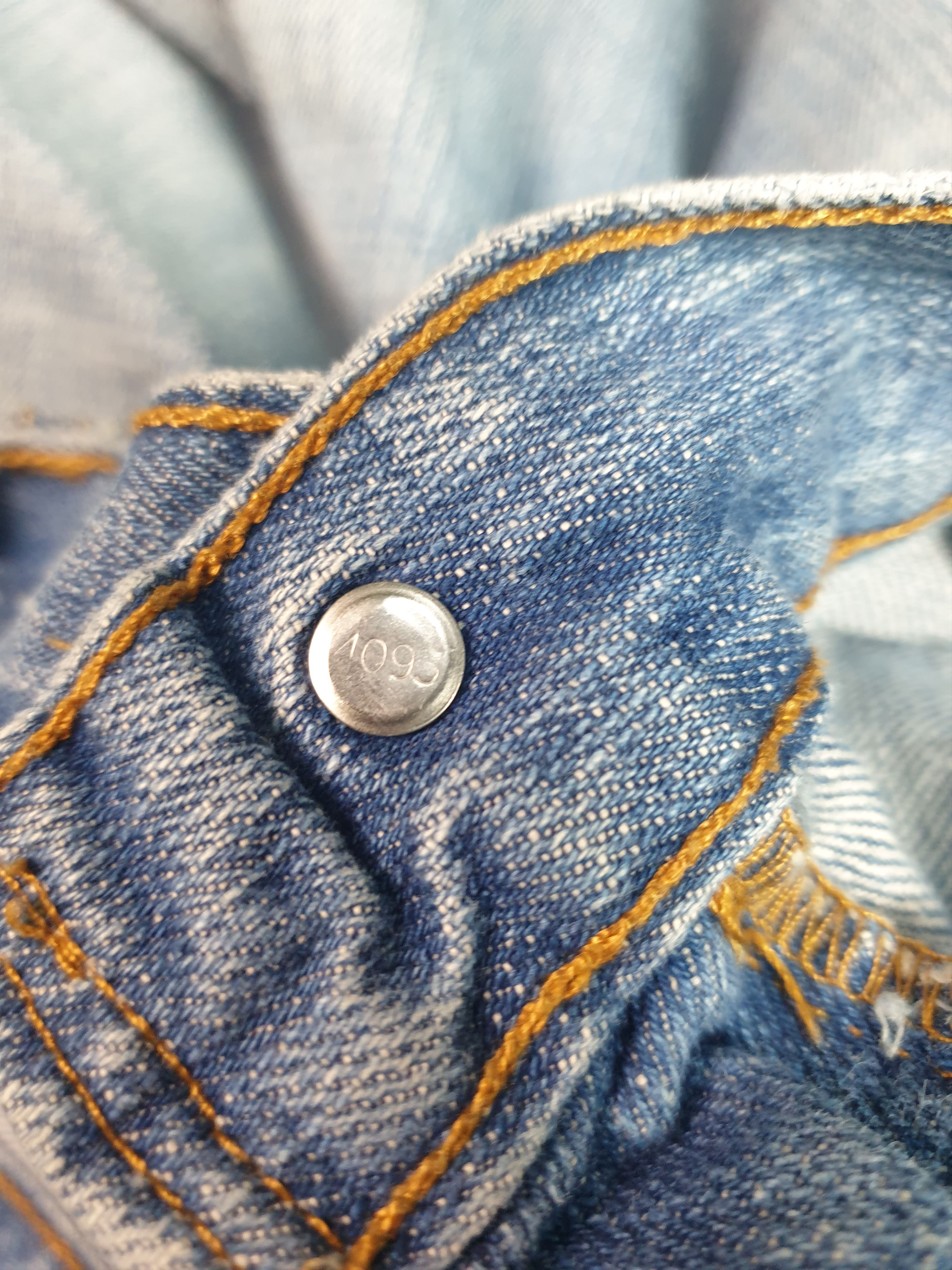 Levi's Vintage Clothing LEVIS 569 Sun Faded Distressed Size 32X31 Jeans L0122 Size US 32 / EU 48 - 10 Thumbnail