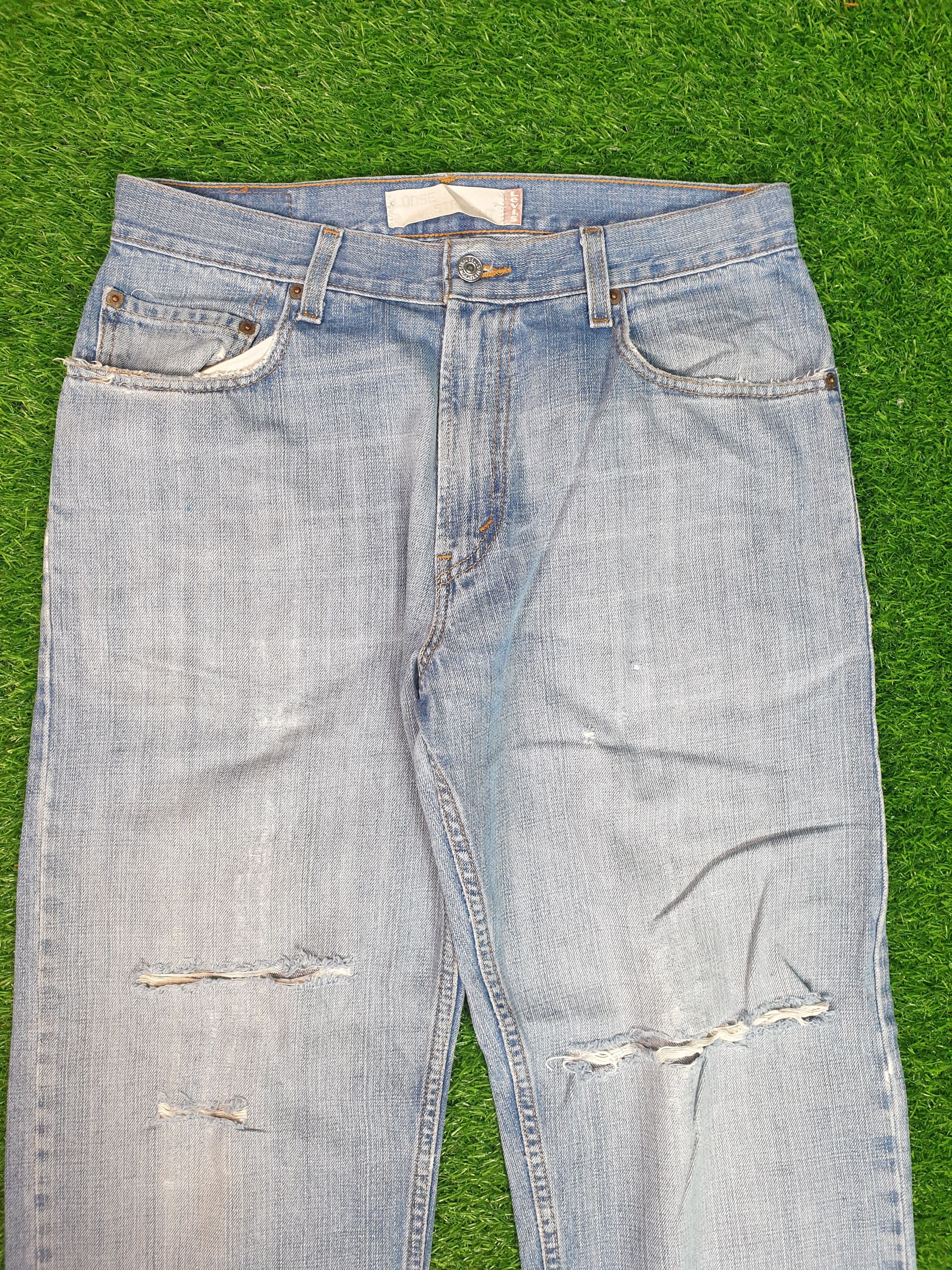 Levi's Vintage Clothing LEVIS 569 Sun Faded Distressed Size 32X31 Jeans L0122 Size US 32 / EU 48 - 5 Thumbnail