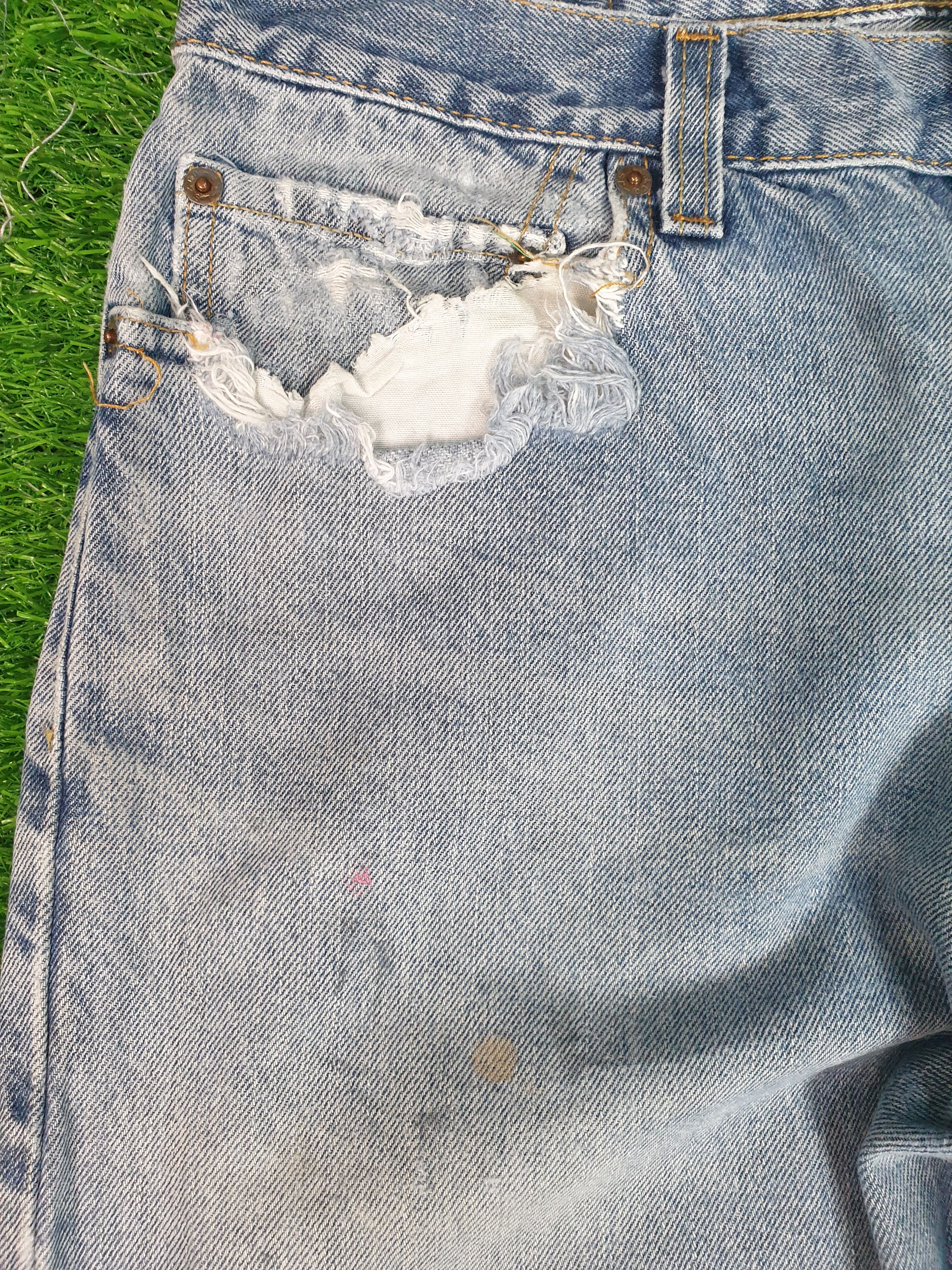 Levi's LEVIS 505 Light Wash Faded Distressed 34X32 Jeans L0123 Size US 34 / EU 50 - 5 Thumbnail