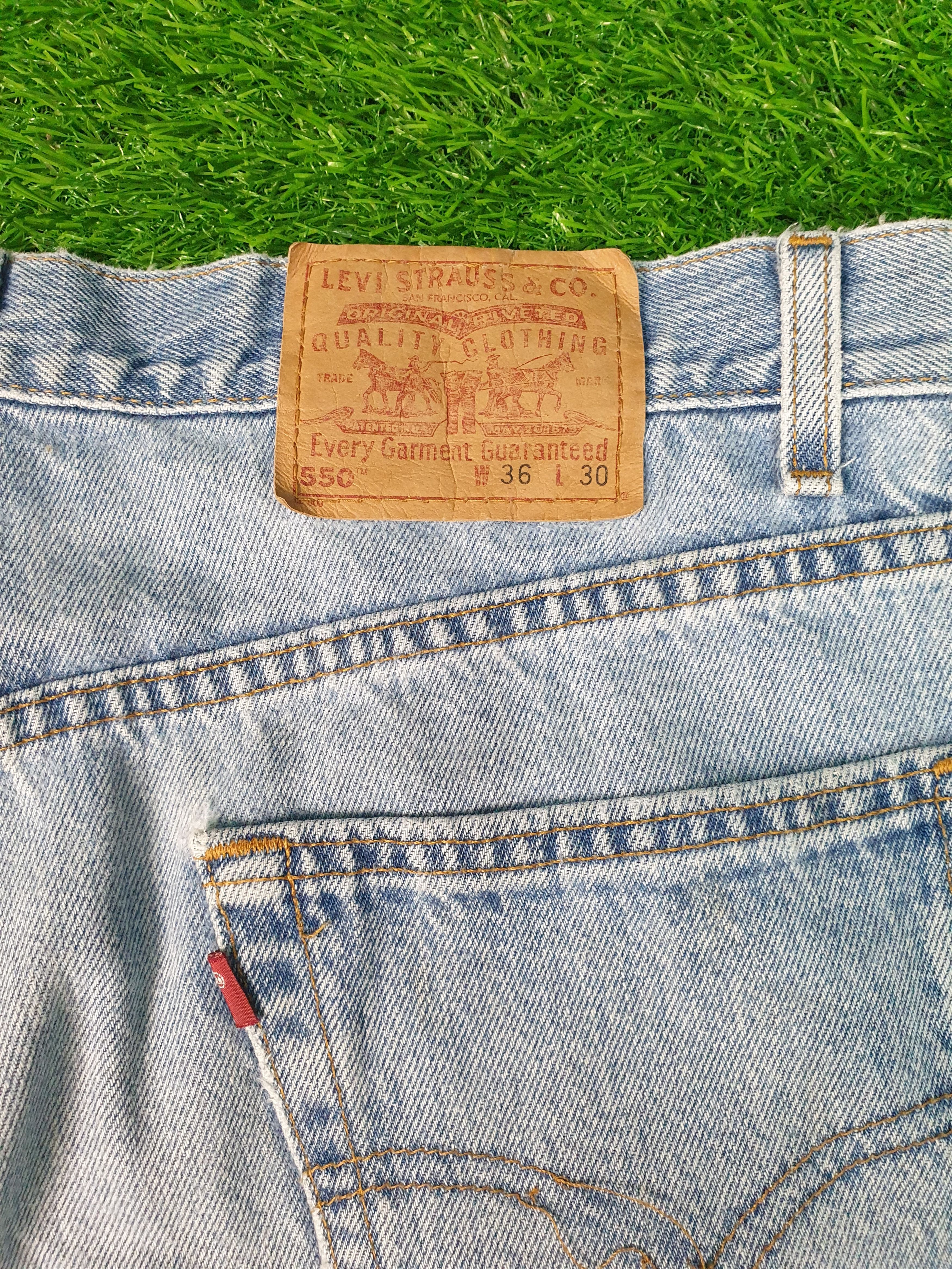 Levi's Vintage 90's LEVIS 550 Light Wash Faded 36X30 Jeans L0132 Size US 36 / EU 52 - 10 Thumbnail