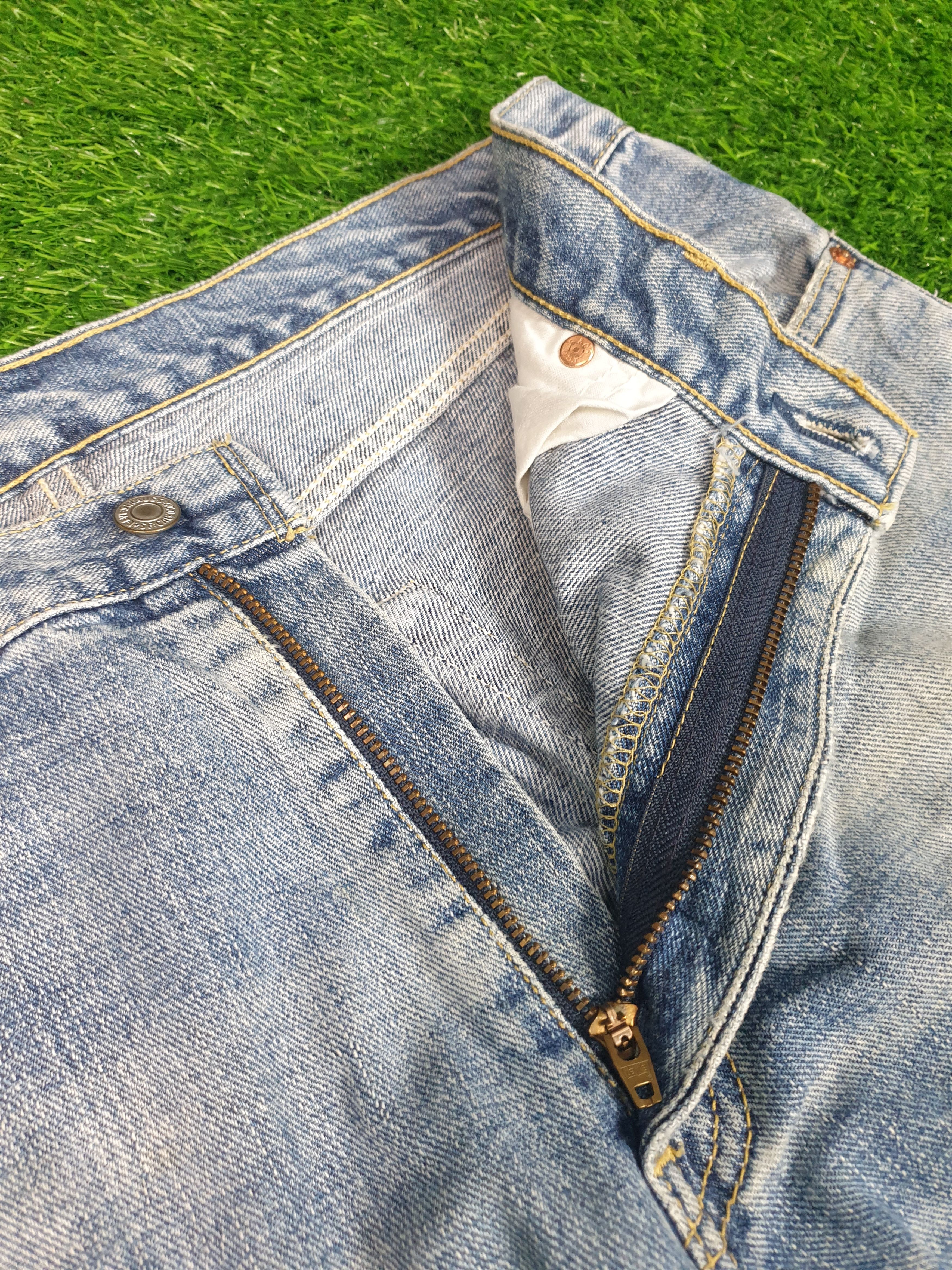 Levi's LEVIS 533 Sun Faded Distressed Size 33X31 Jeans L0119 Size US 33 - 7 Thumbnail