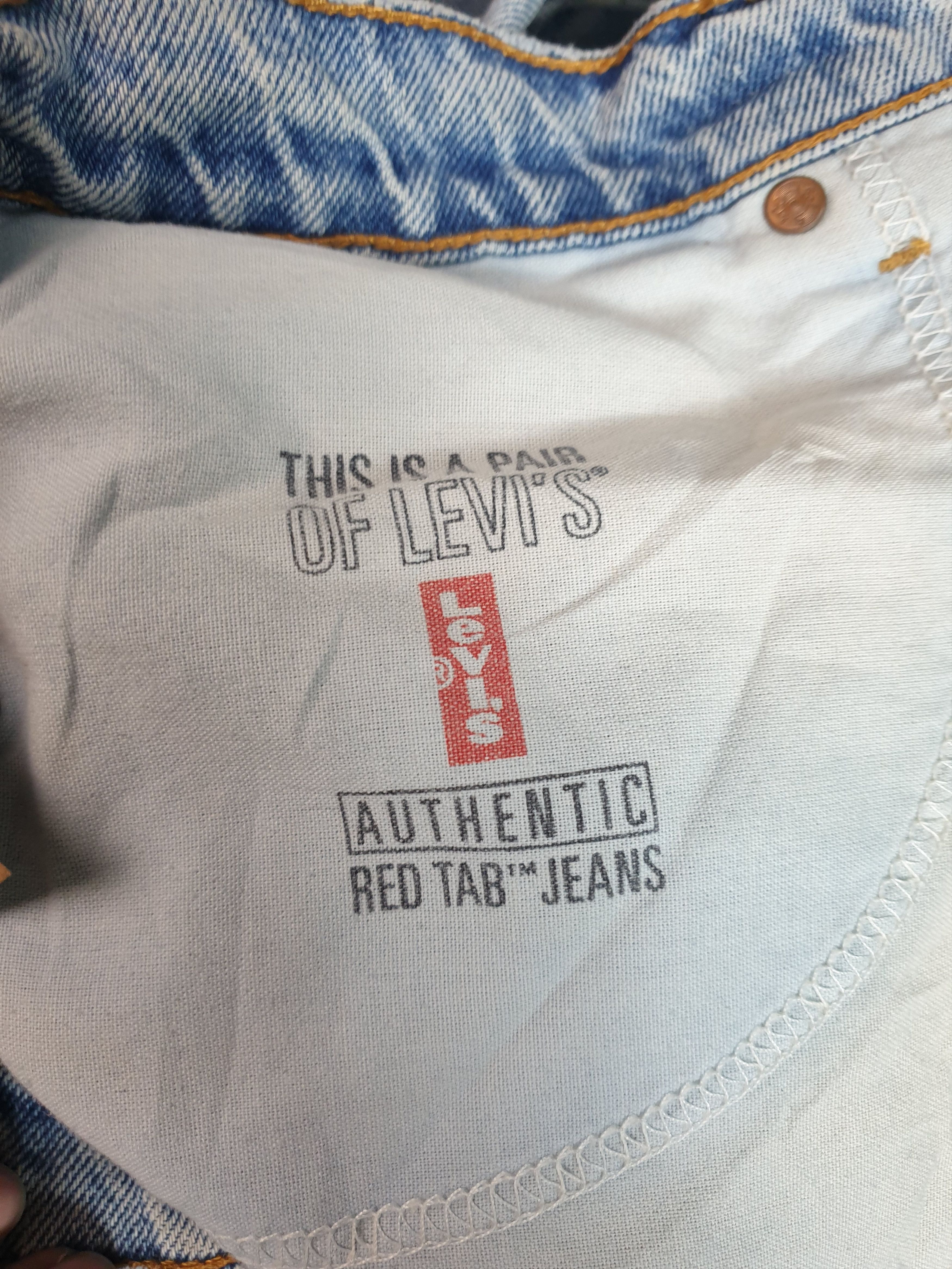 Levi's Vintage LEVIS 550 Light Wash Faded Size 33X33.5 Jeans L0156 Size US 33 - 13 Thumbnail