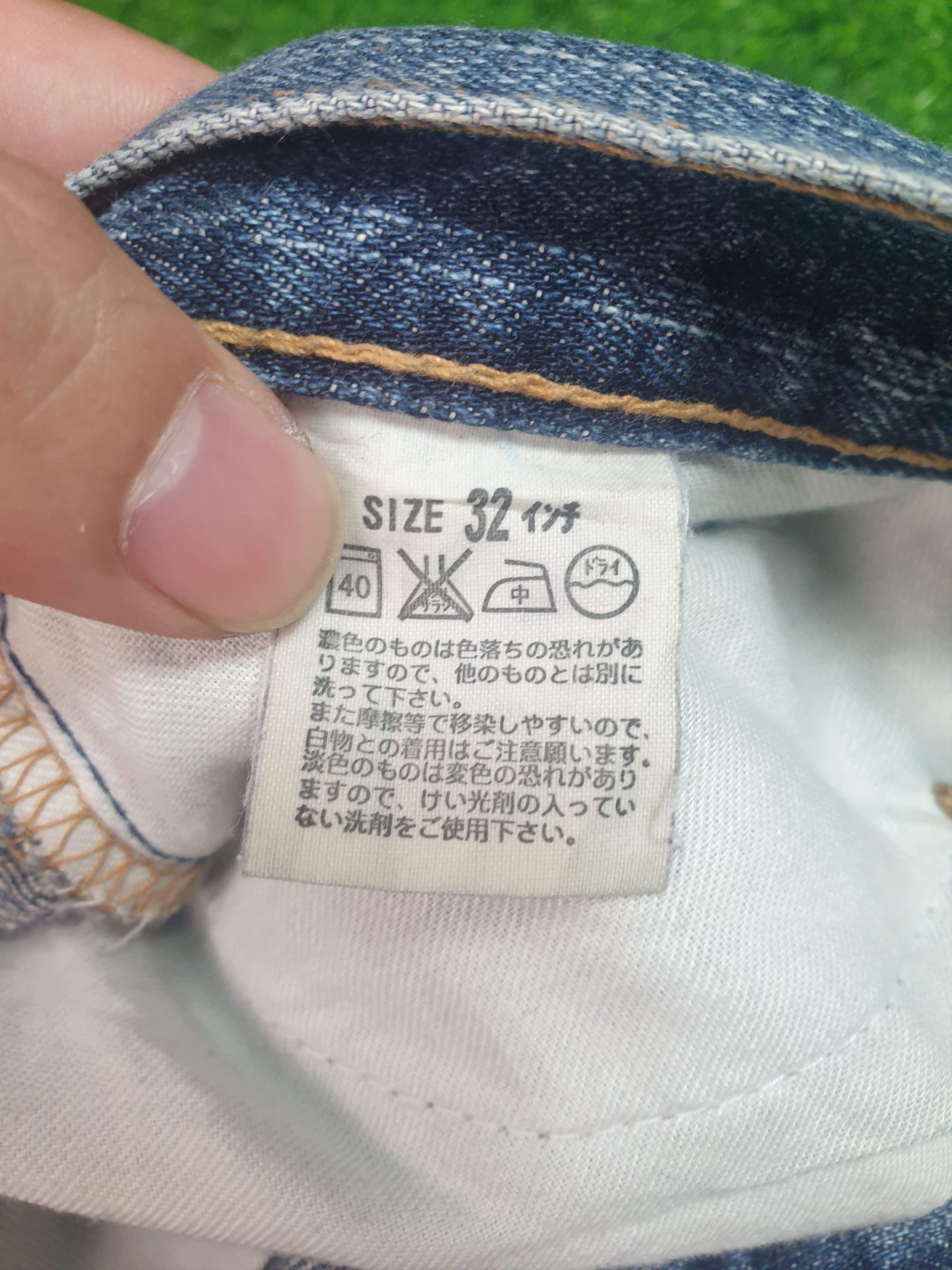 Levi's Vintage Clothing Vintage LEVIS Faded Distressed Size 32X33 Jeans L0186 Size US 32 / EU 48 - 14 Thumbnail