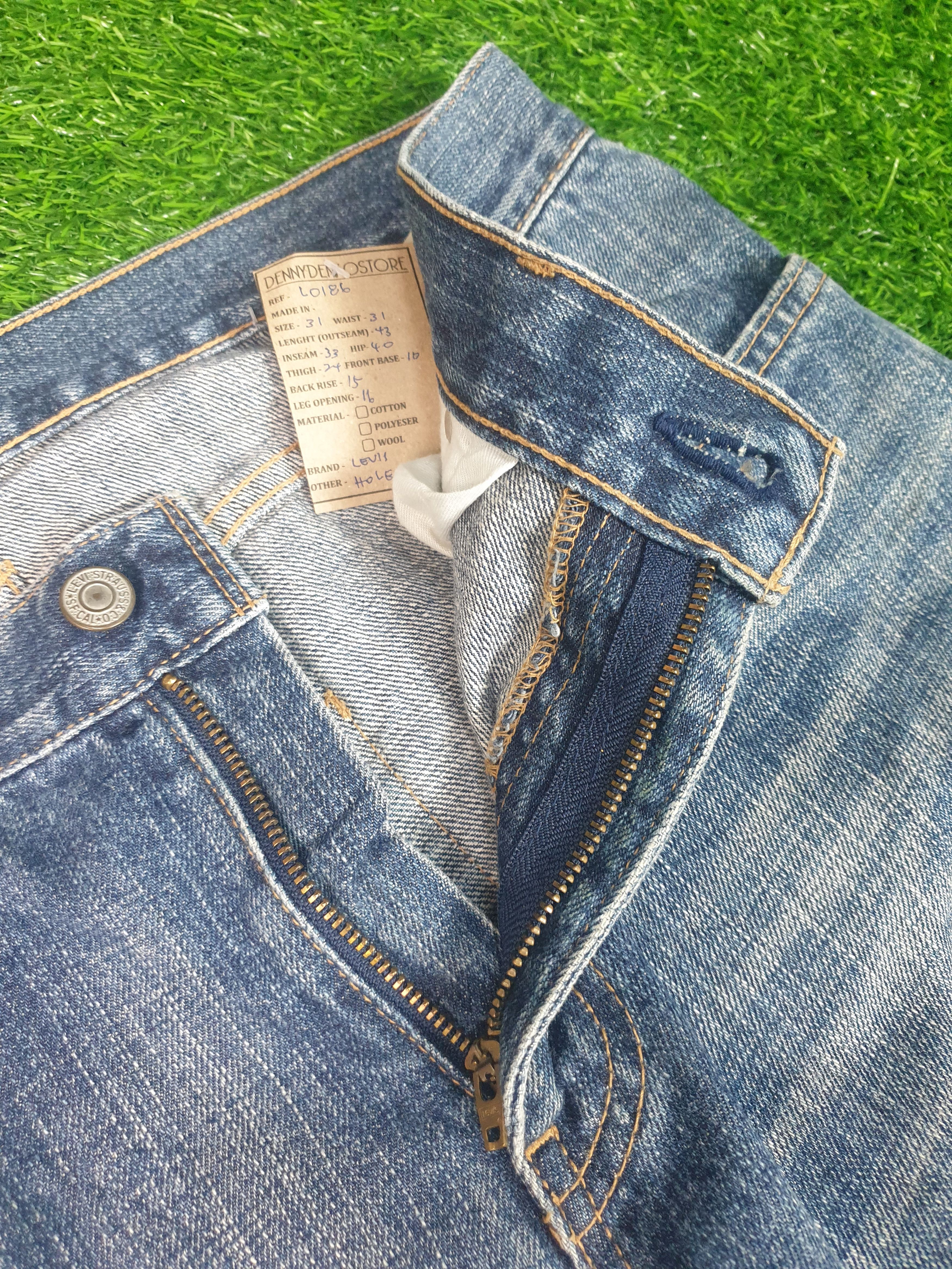 Levi's Vintage Clothing Vintage LEVIS Faded Distressed Size 32X33 Jeans L0186 Size US 32 / EU 48 - 9 Thumbnail