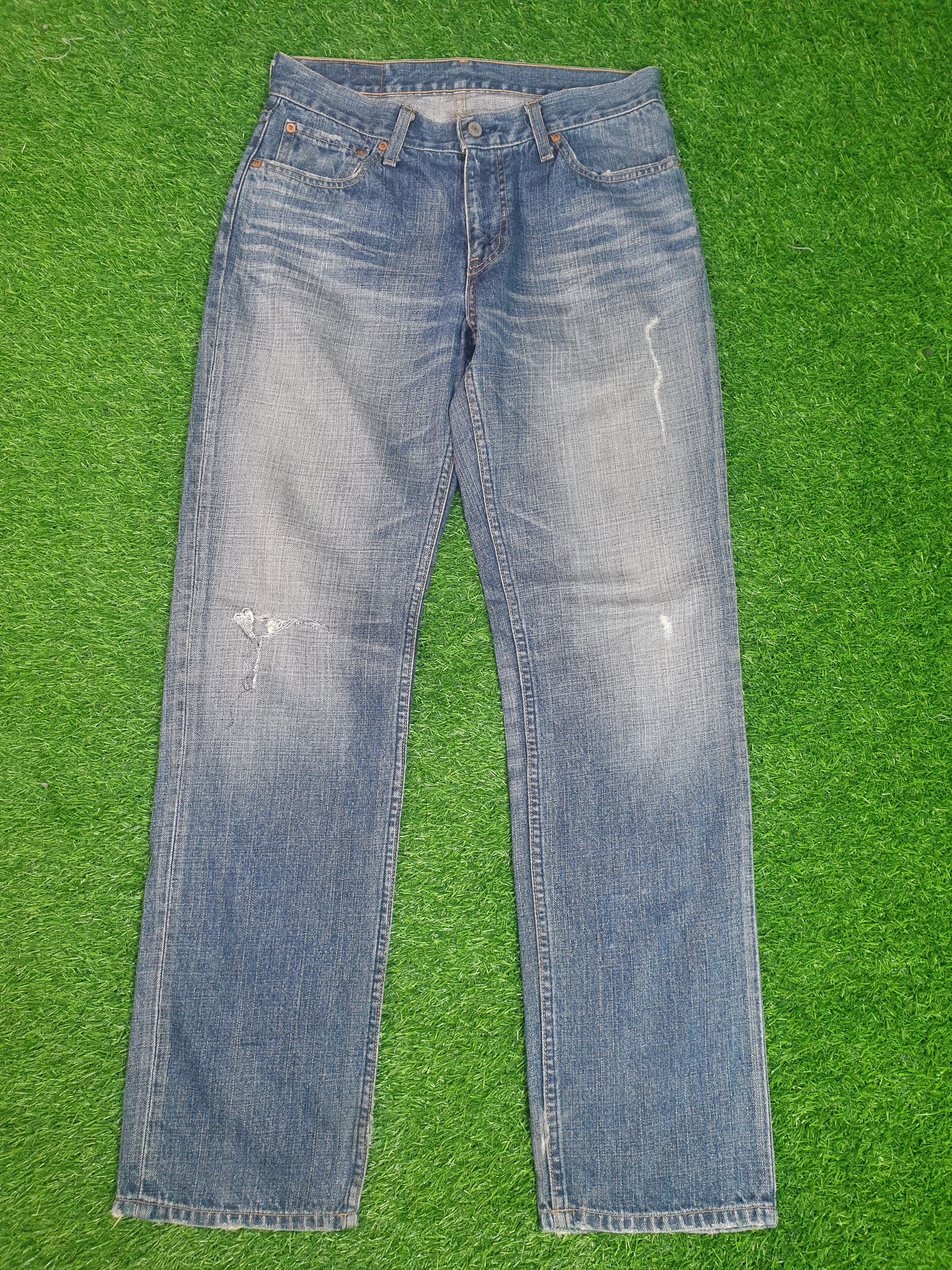 Levi's Vintage Clothing Vintage LEVIS Faded Distressed Size 32X33 Jeans L0186 Size US 32 / EU 48 - 1 Thumbnail