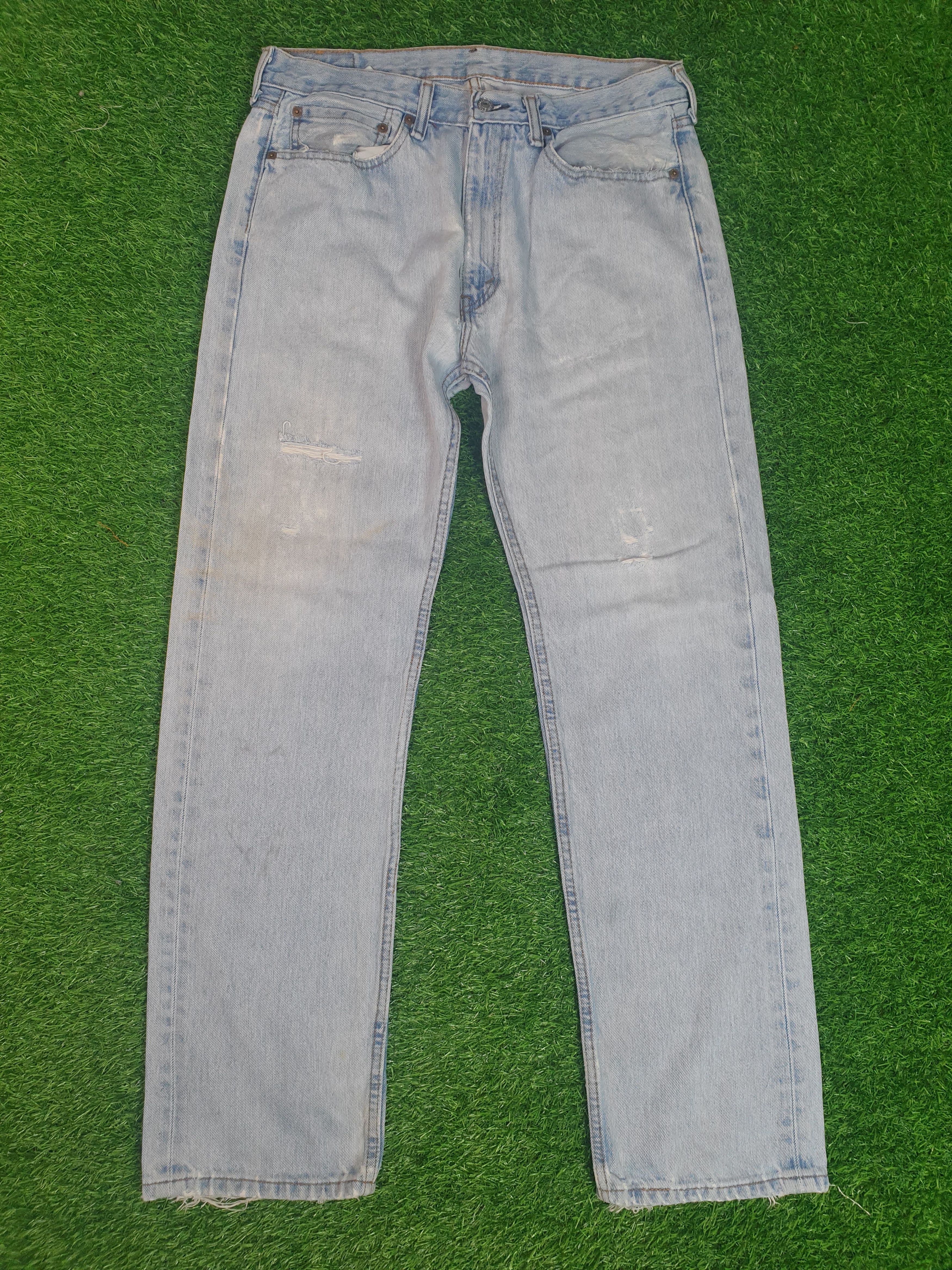 Levi's LEVIS 505 Light Wash Distressed Size 34X32 Jeans L0185 Size US 34 / EU 50 - 1 Thumbnail