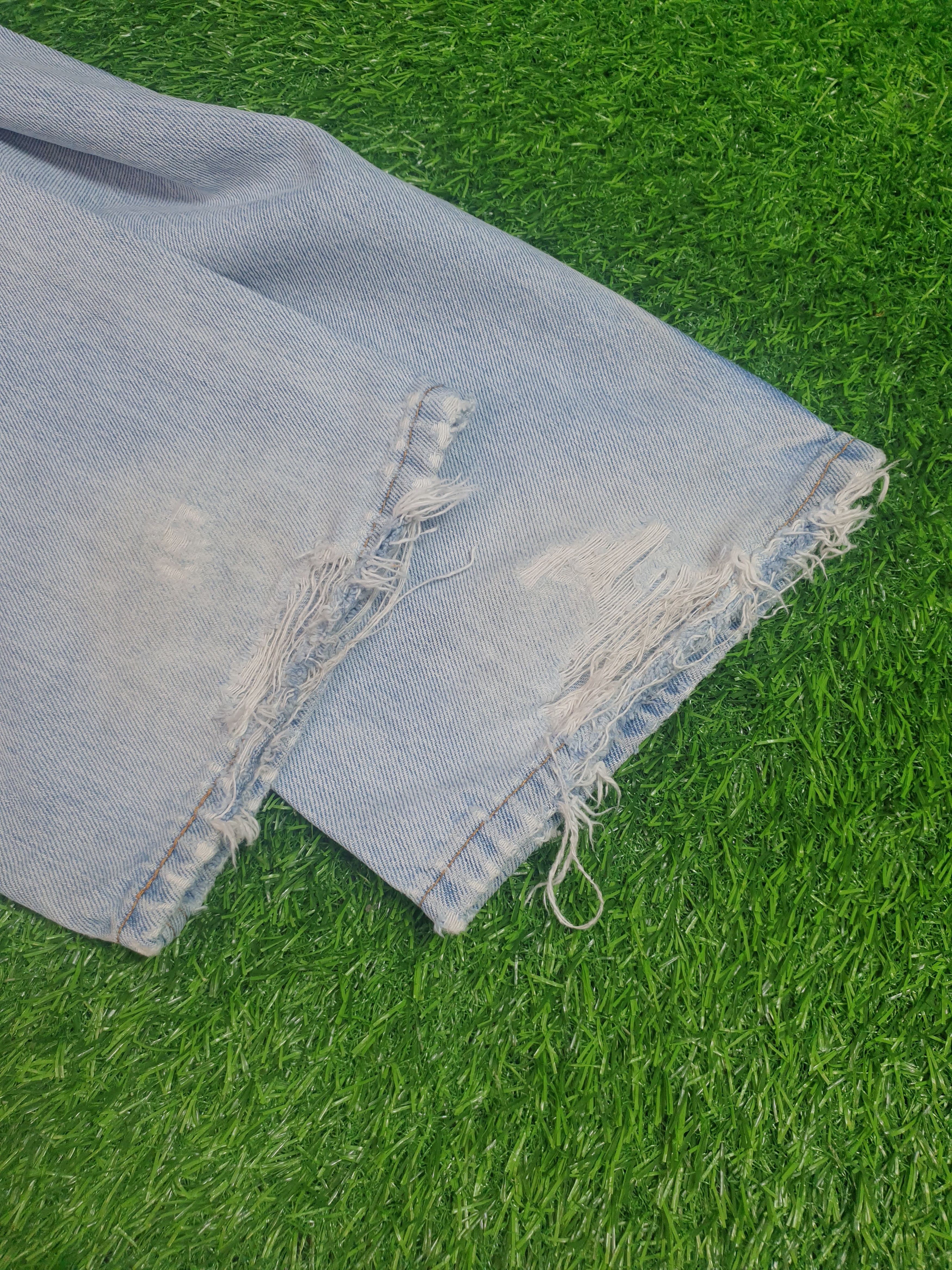 Levi's LEVIS 505 Light Wash Distressed Size 34X32 Jeans L0185 Size US 34 / EU 50 - 9 Thumbnail