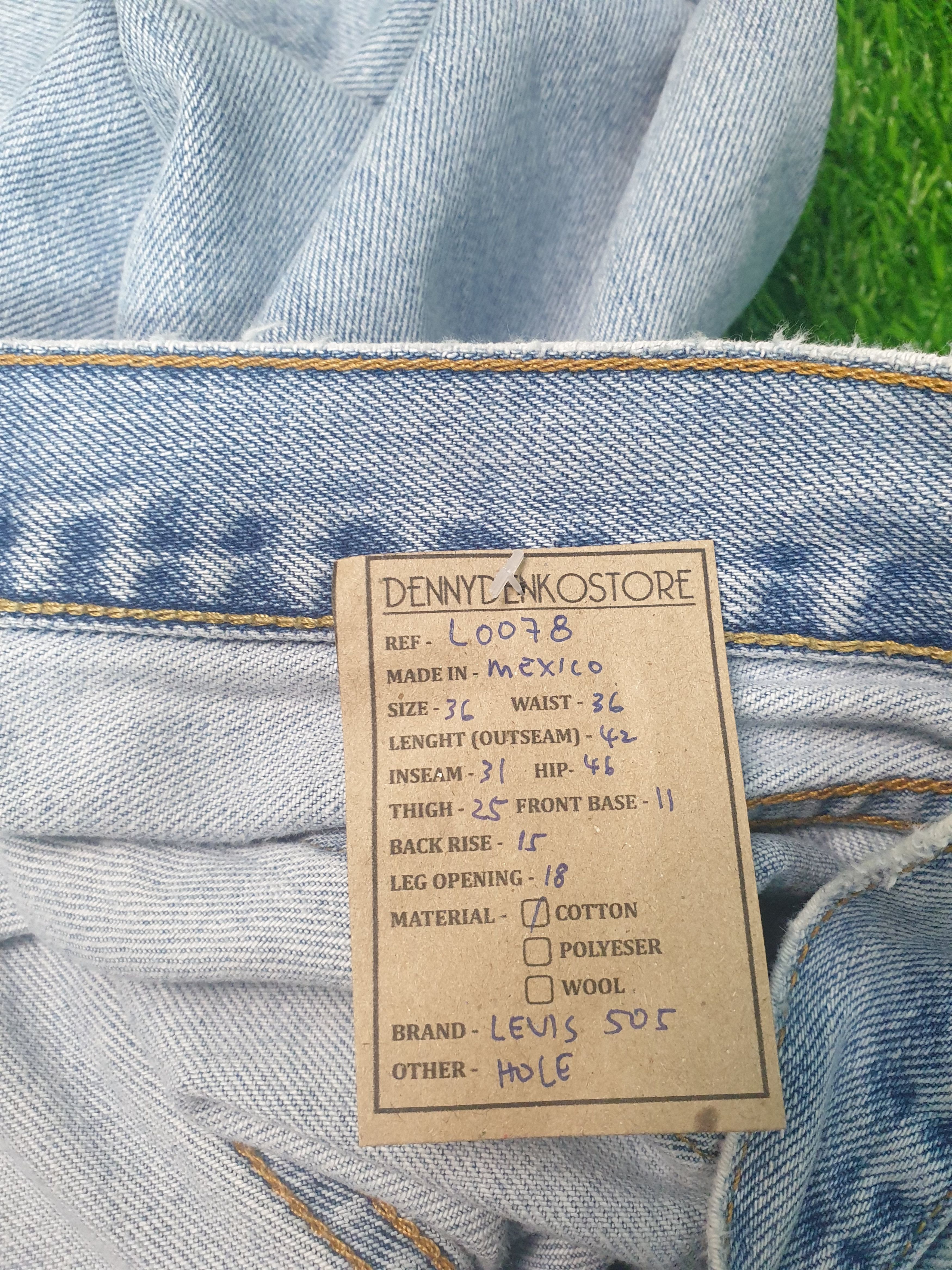 Levi's Vintage LEVIS 505 Sun Faded Light Blue Size 36X31 L0078 Size US 36 / EU 52 - 12 Thumbnail